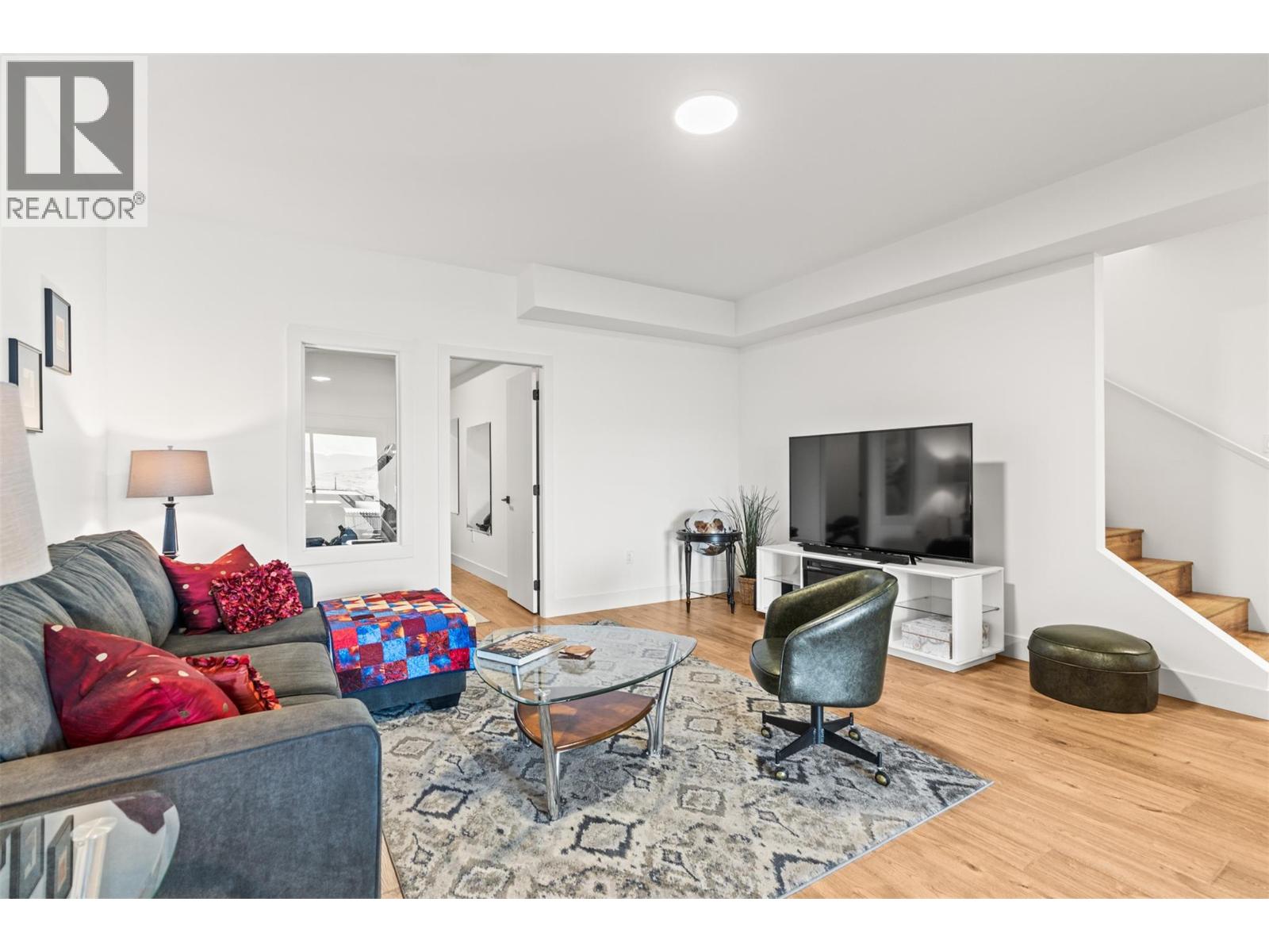 37 1000 Mt. Robson Place, Vernon