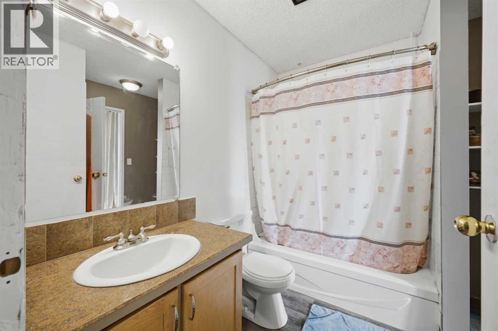 5935 63 Street, Red Deer