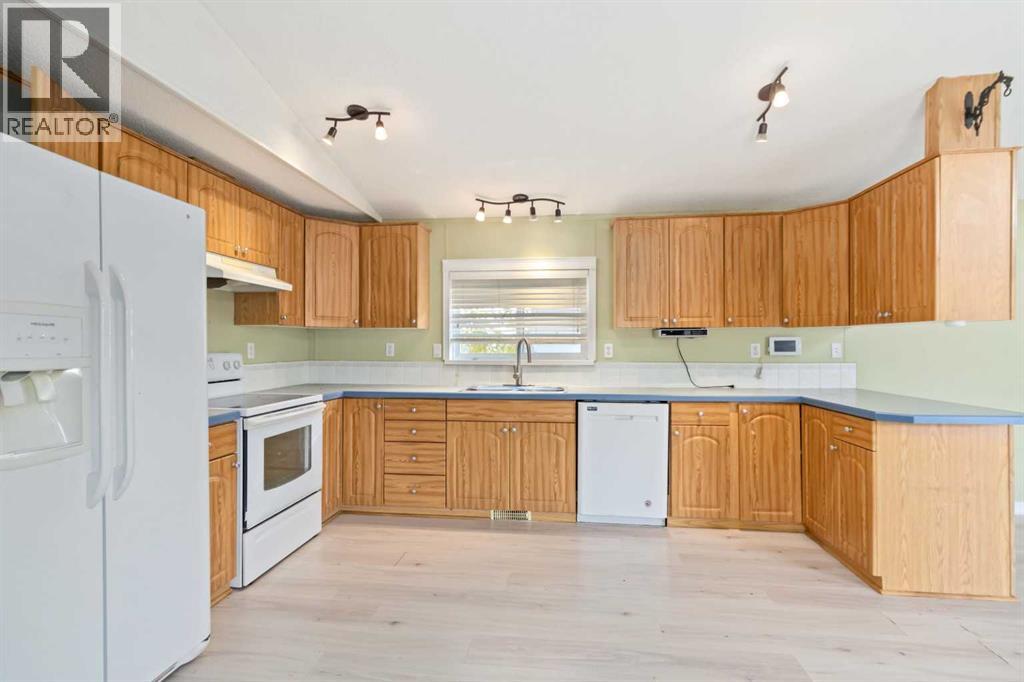 215 Grant Way, Fort McMurray