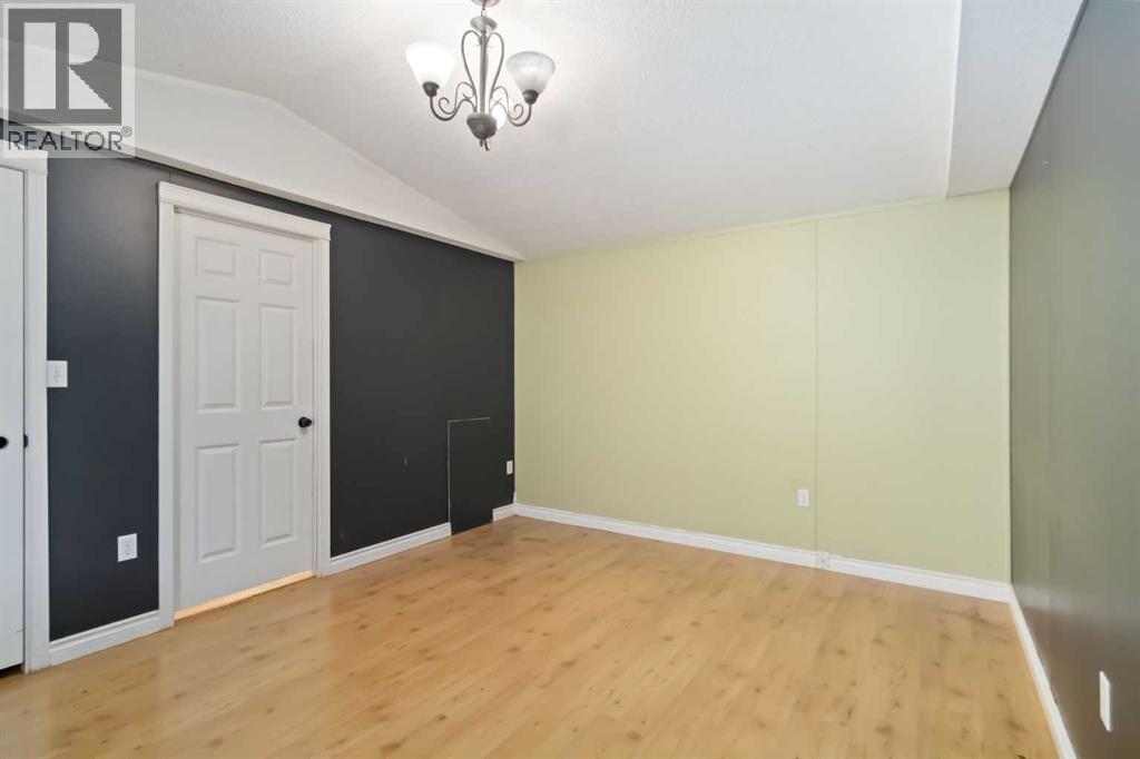 215 Grant Way, Fort McMurray