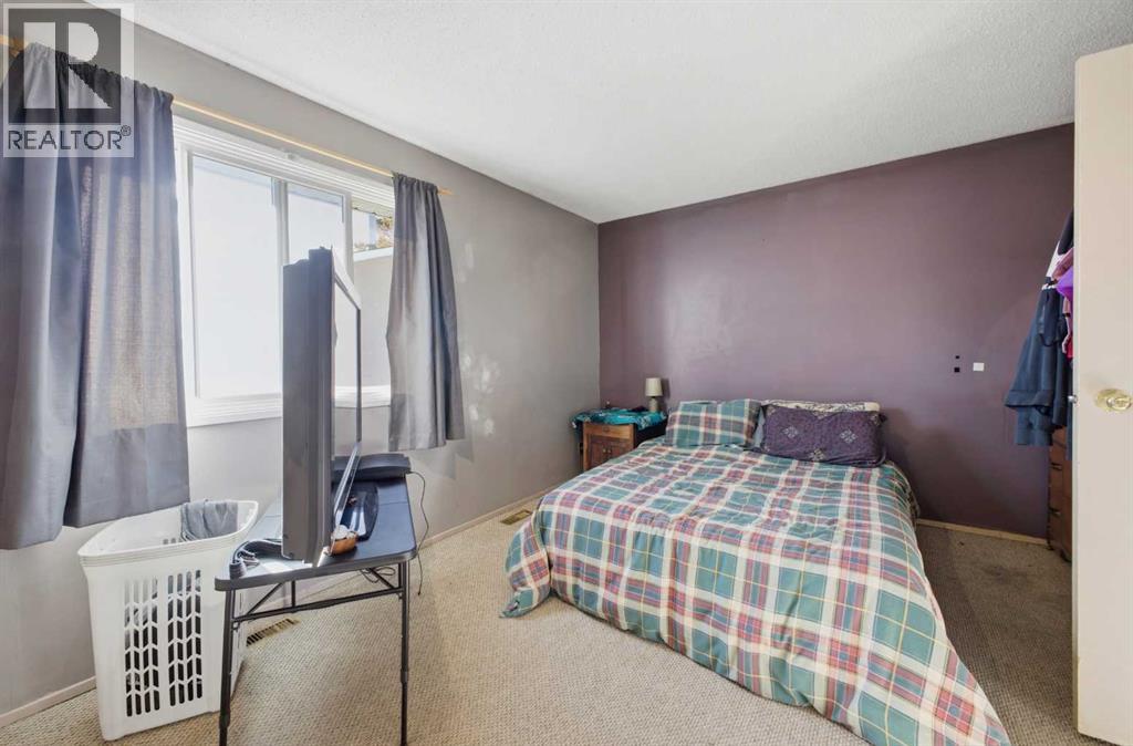 5935 63 Street, Red Deer