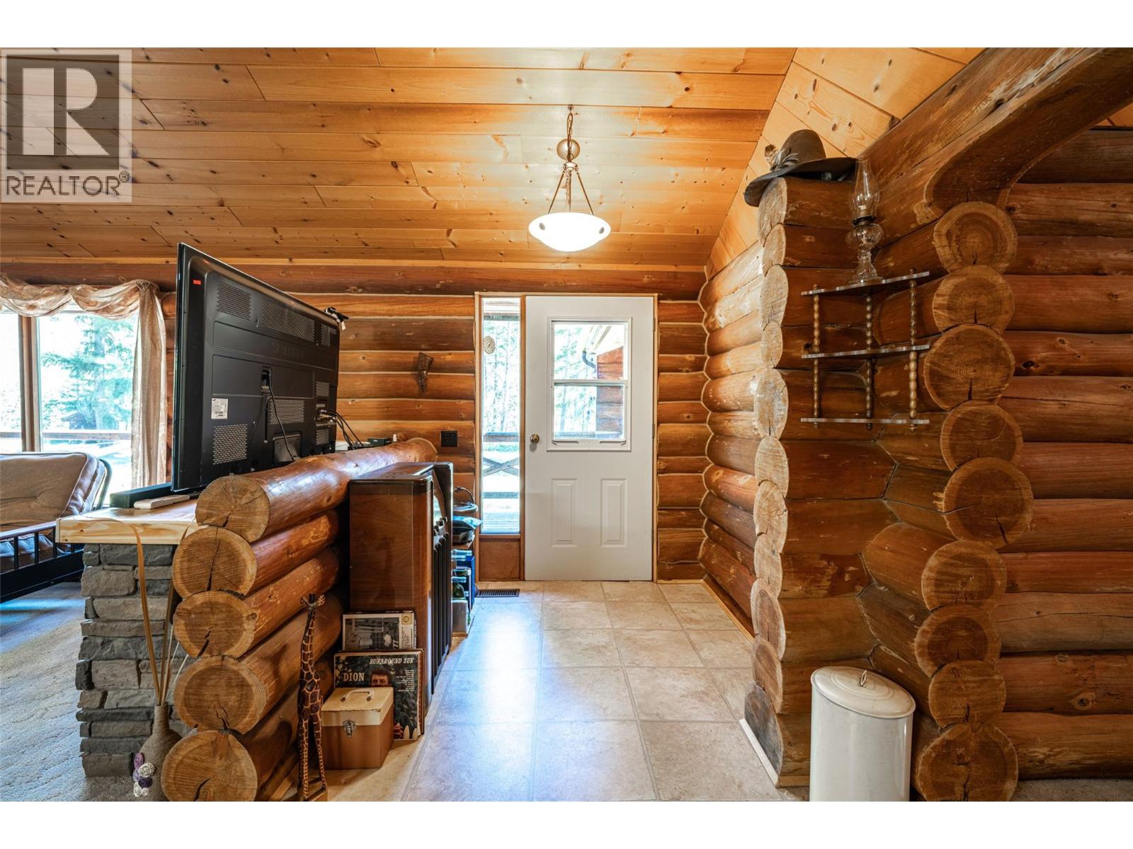 1474 6 Highway, Cherryville