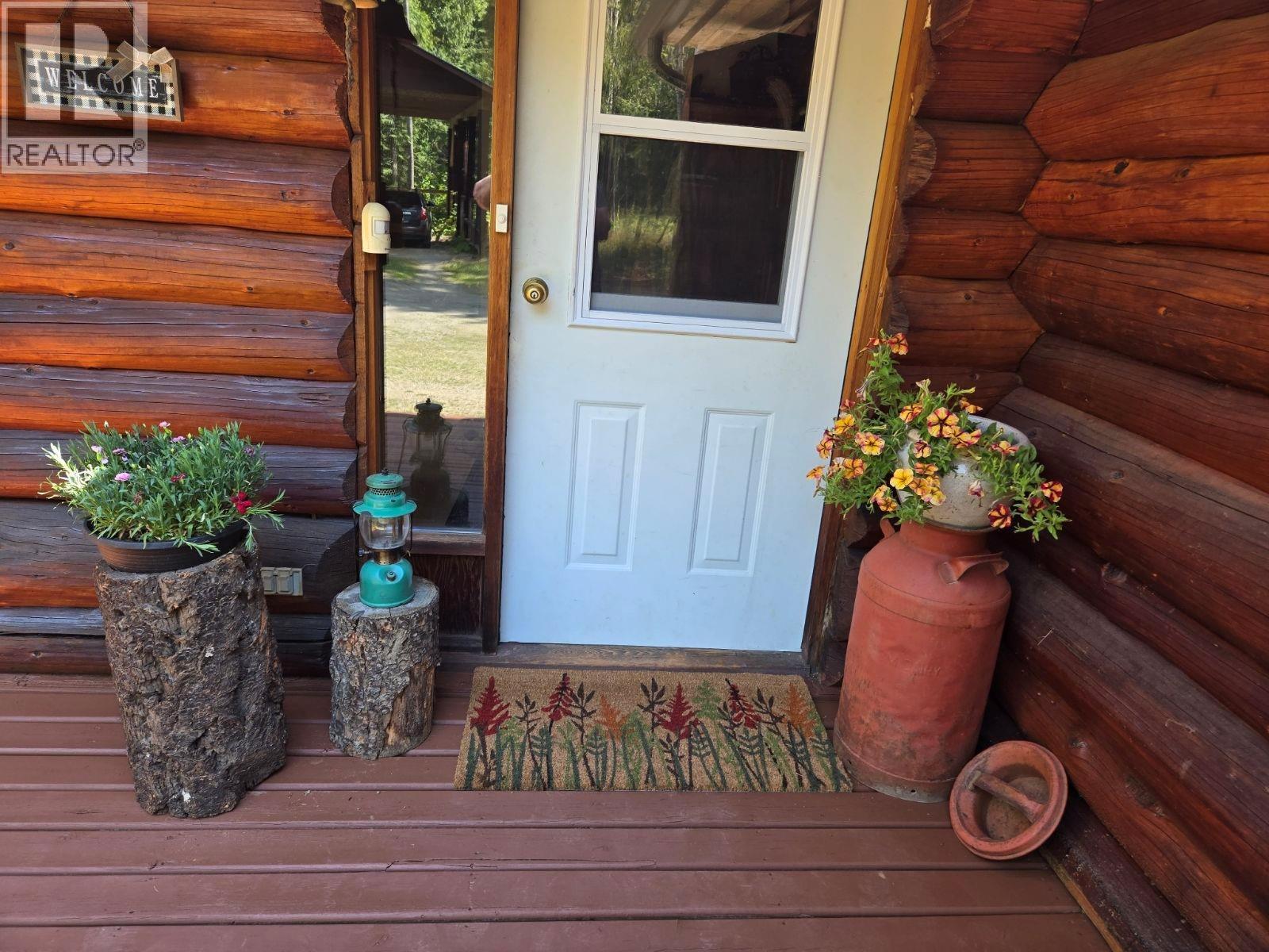 1474 6 Highway, Cherryville