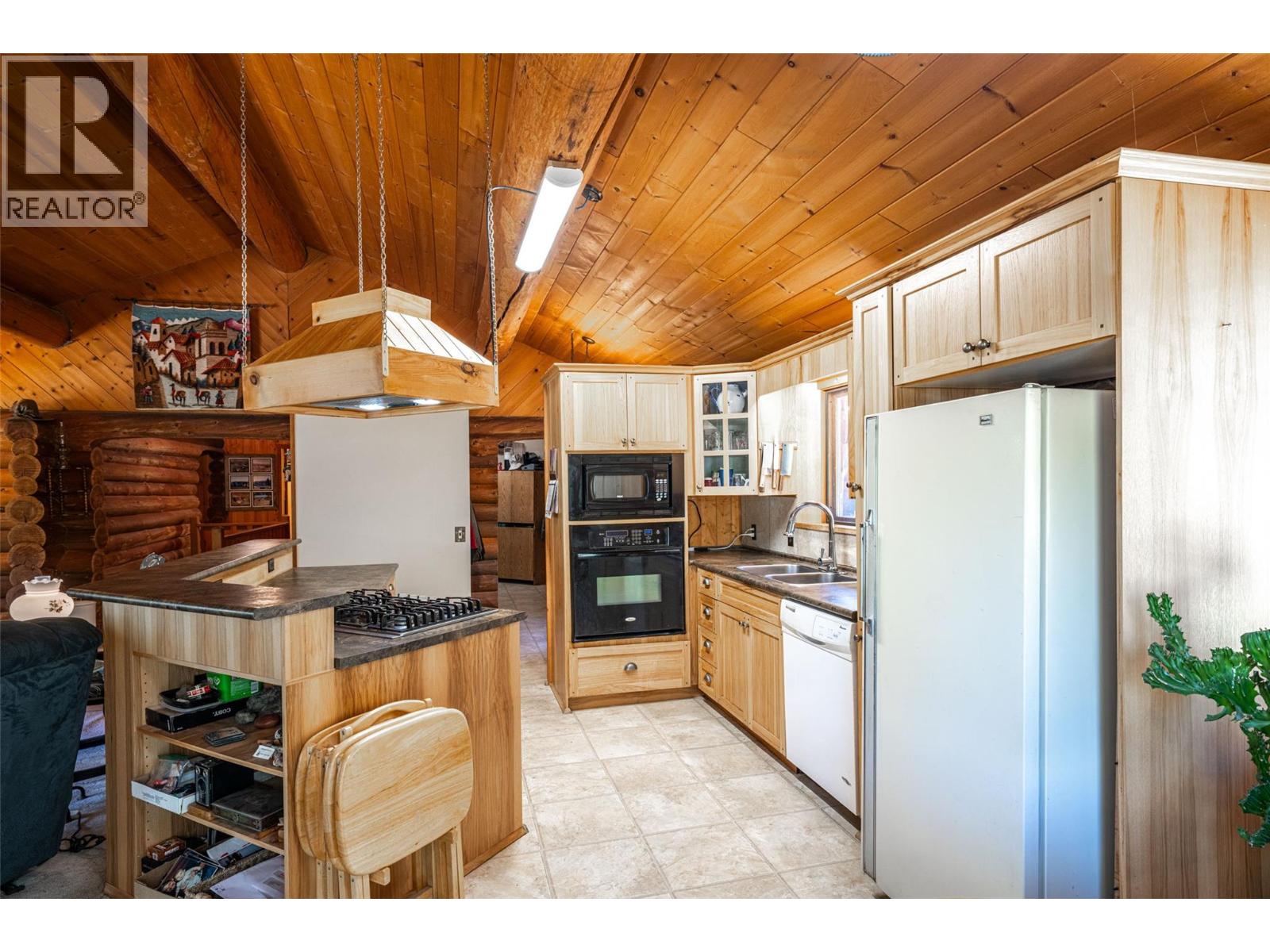 1474 6 Highway, Cherryville