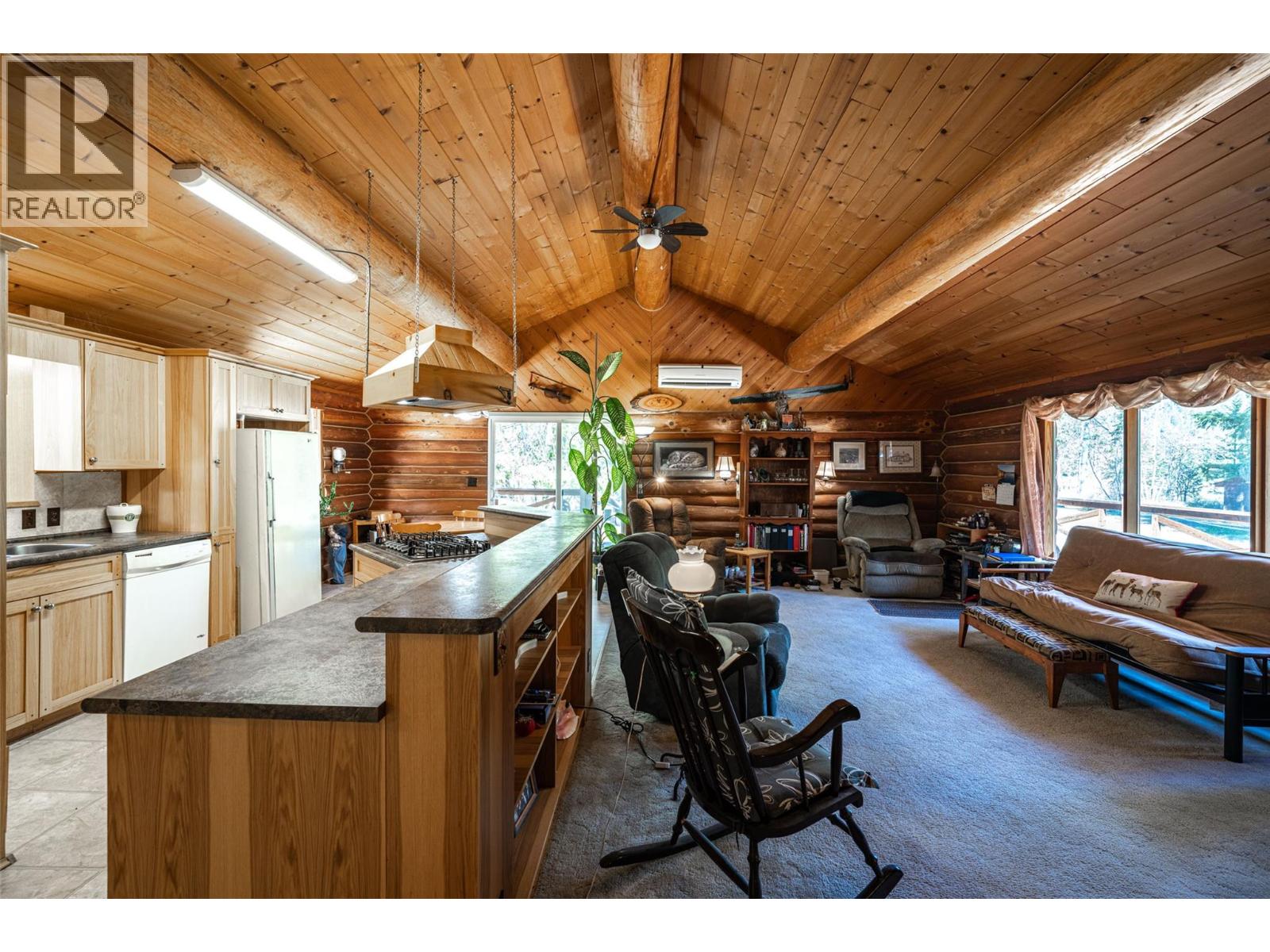 1474 6 Highway, Cherryville