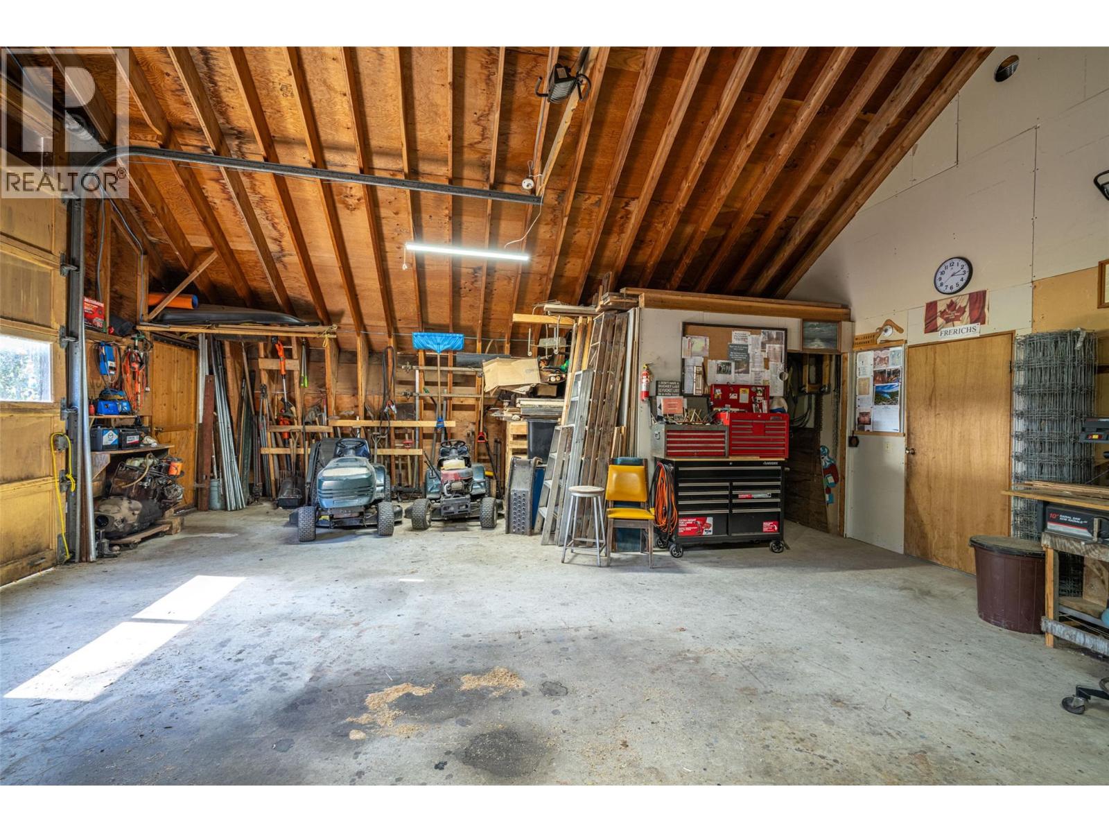 1474 6 Highway, Cherryville