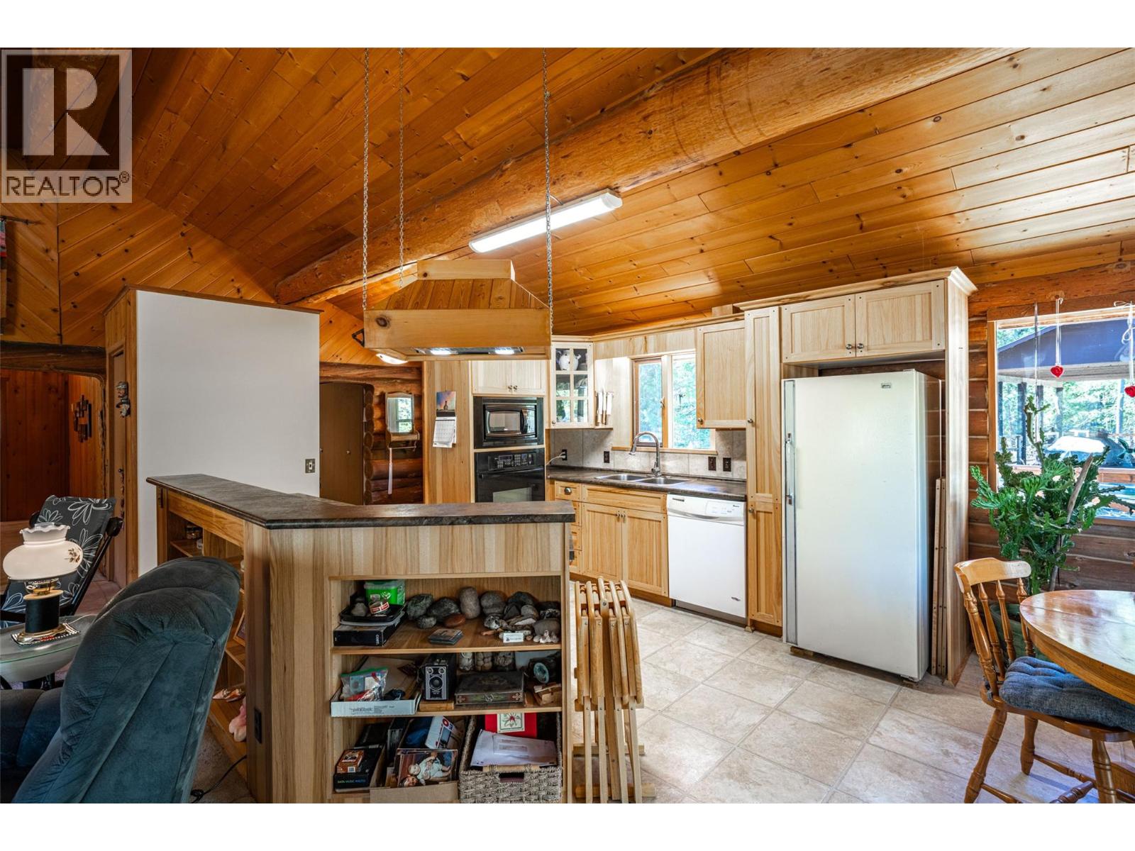 1474 6 Highway, Cherryville