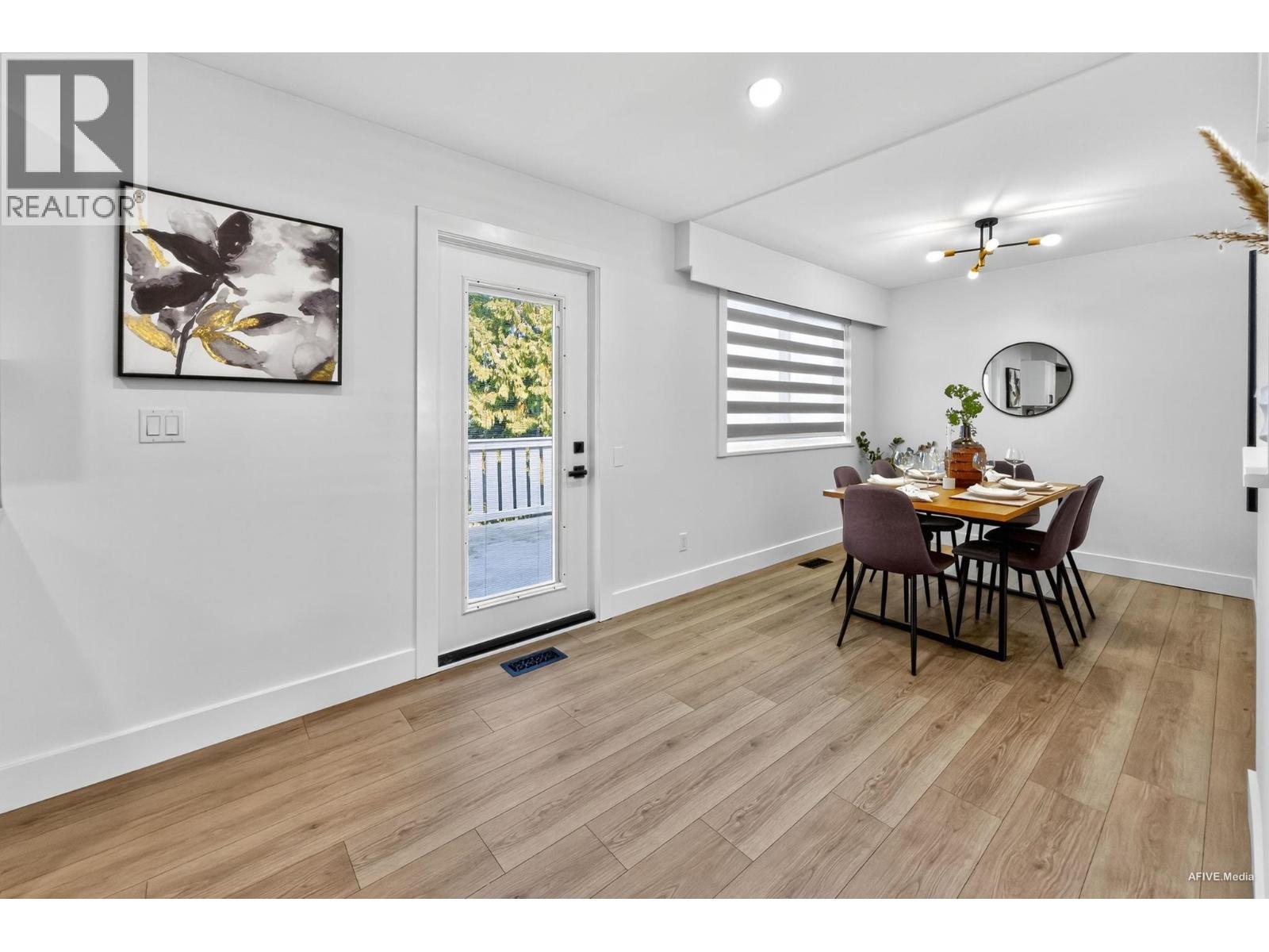 9831 GLENTHORNE DRIVE, Richmond