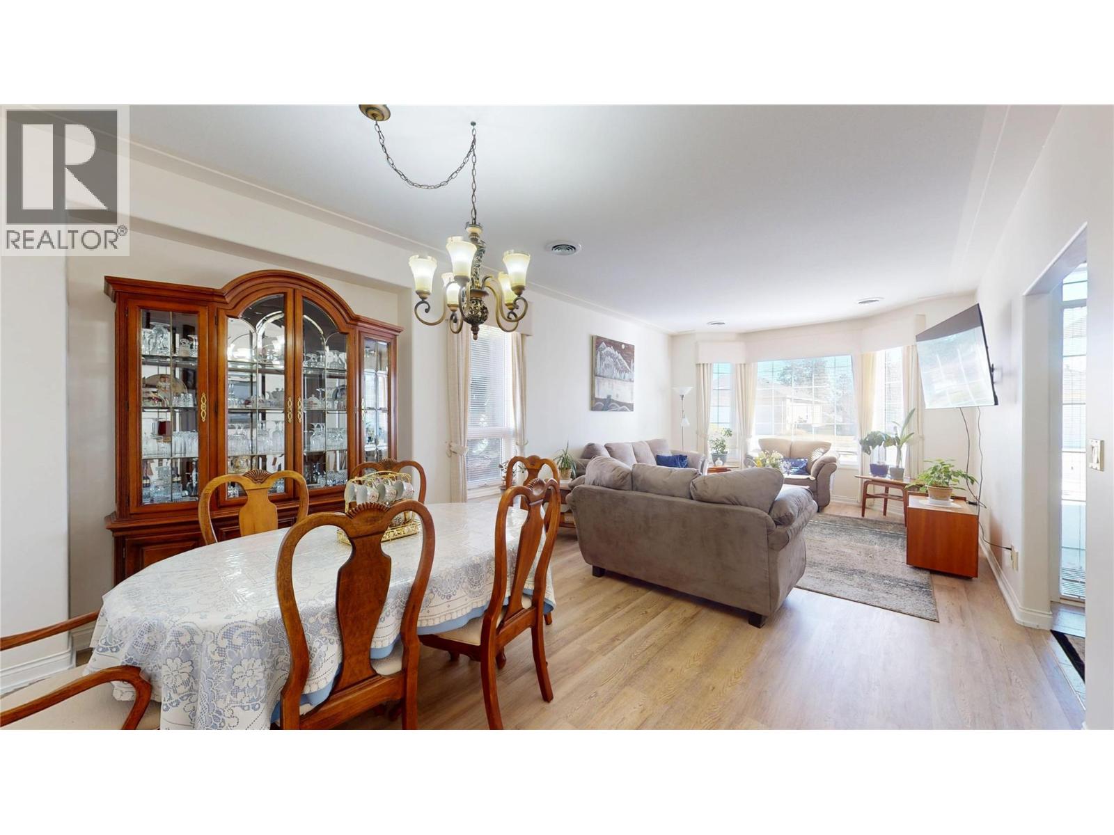 204 3360 Old Okanagan Highway, West Kelowna