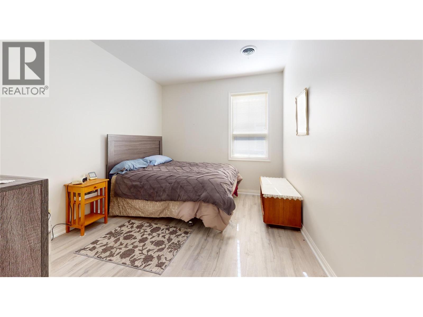 204 3360 Old Okanagan Highway, West Kelowna