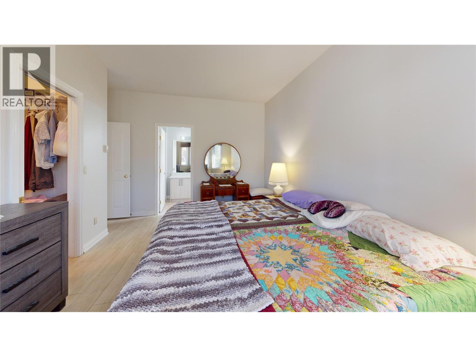 204 3360 Old Okanagan Highway, West Kelowna