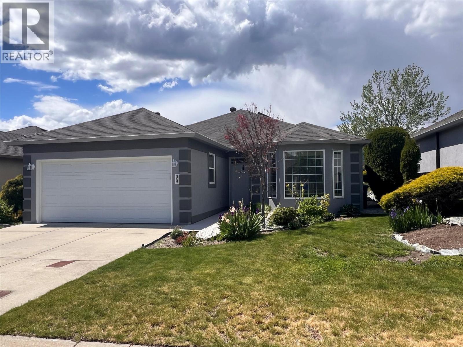 204 3360 Old Okanagan Highway, West Kelowna