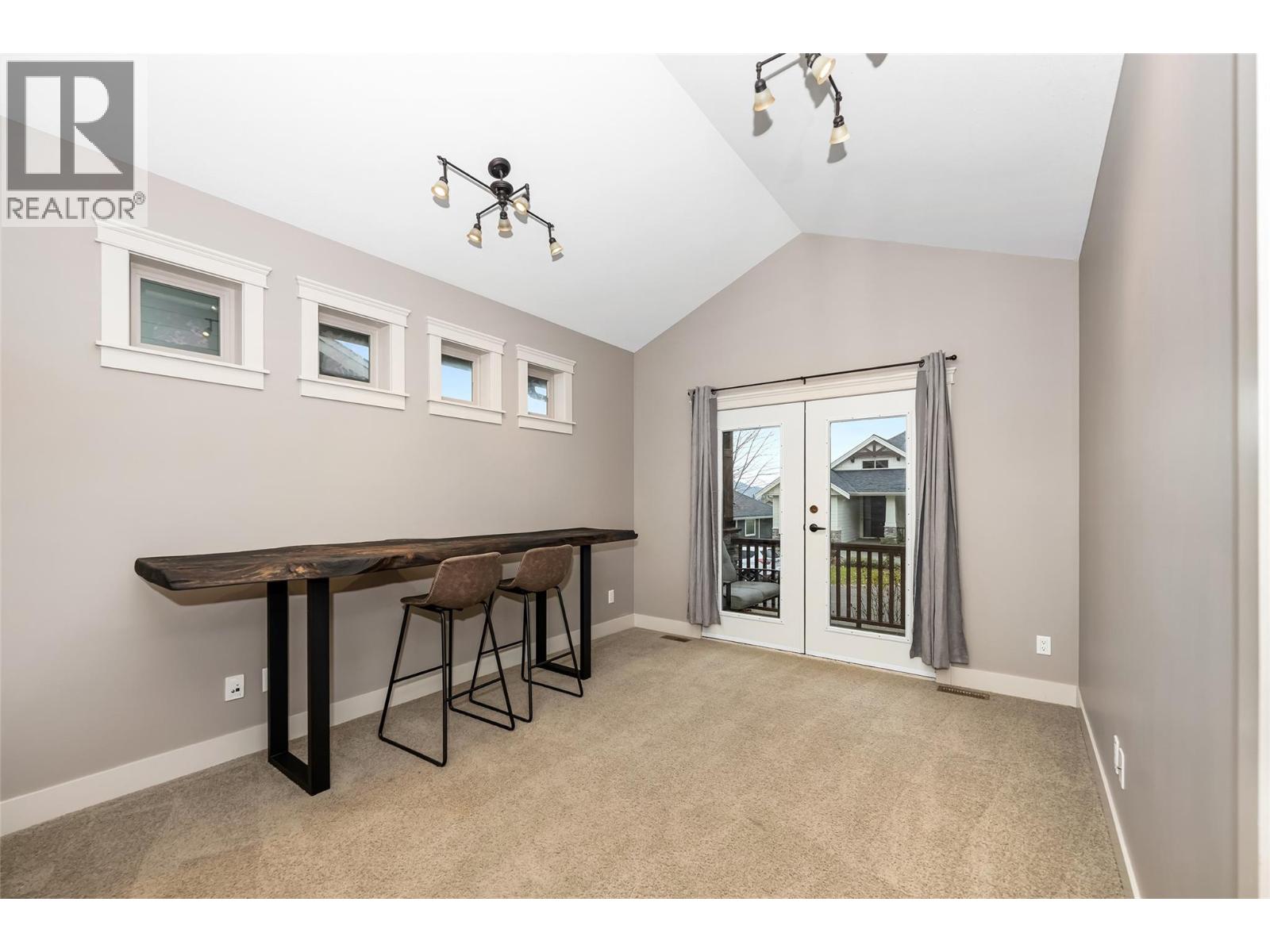  1998 Hidden Ridge Place, Kelowna