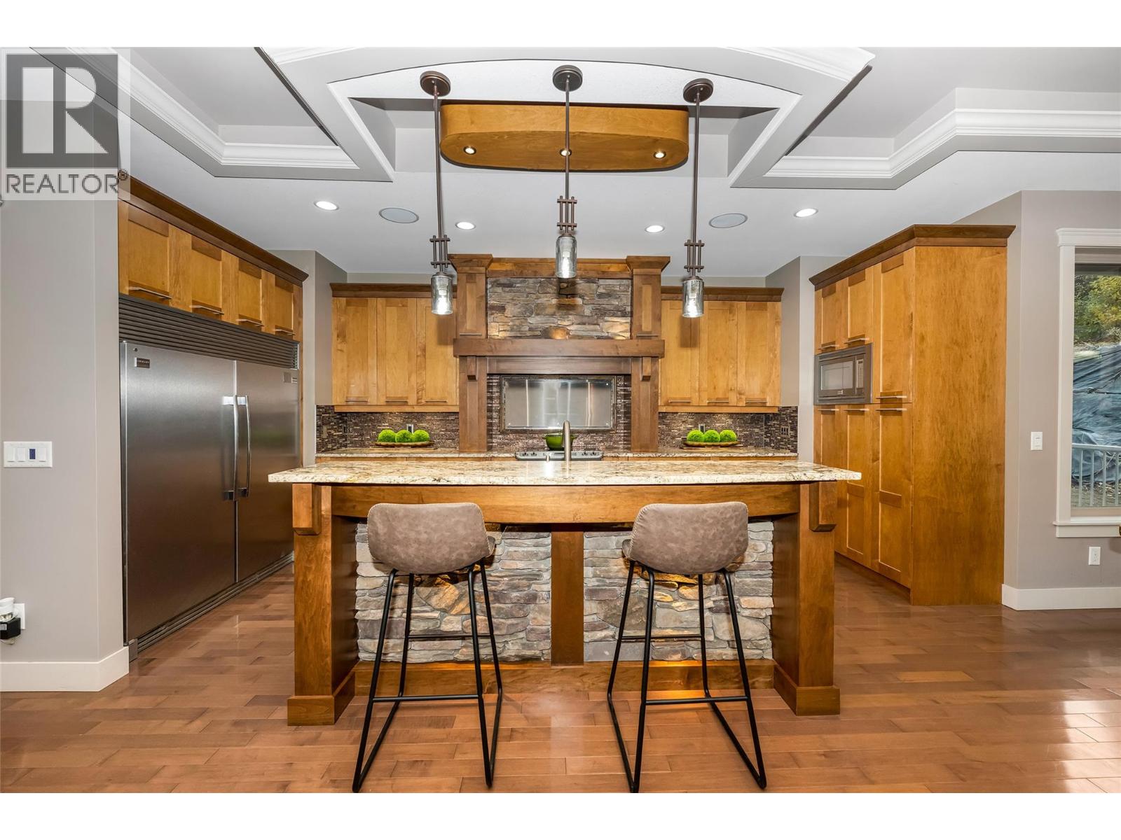  1998 Hidden Ridge Place, Kelowna