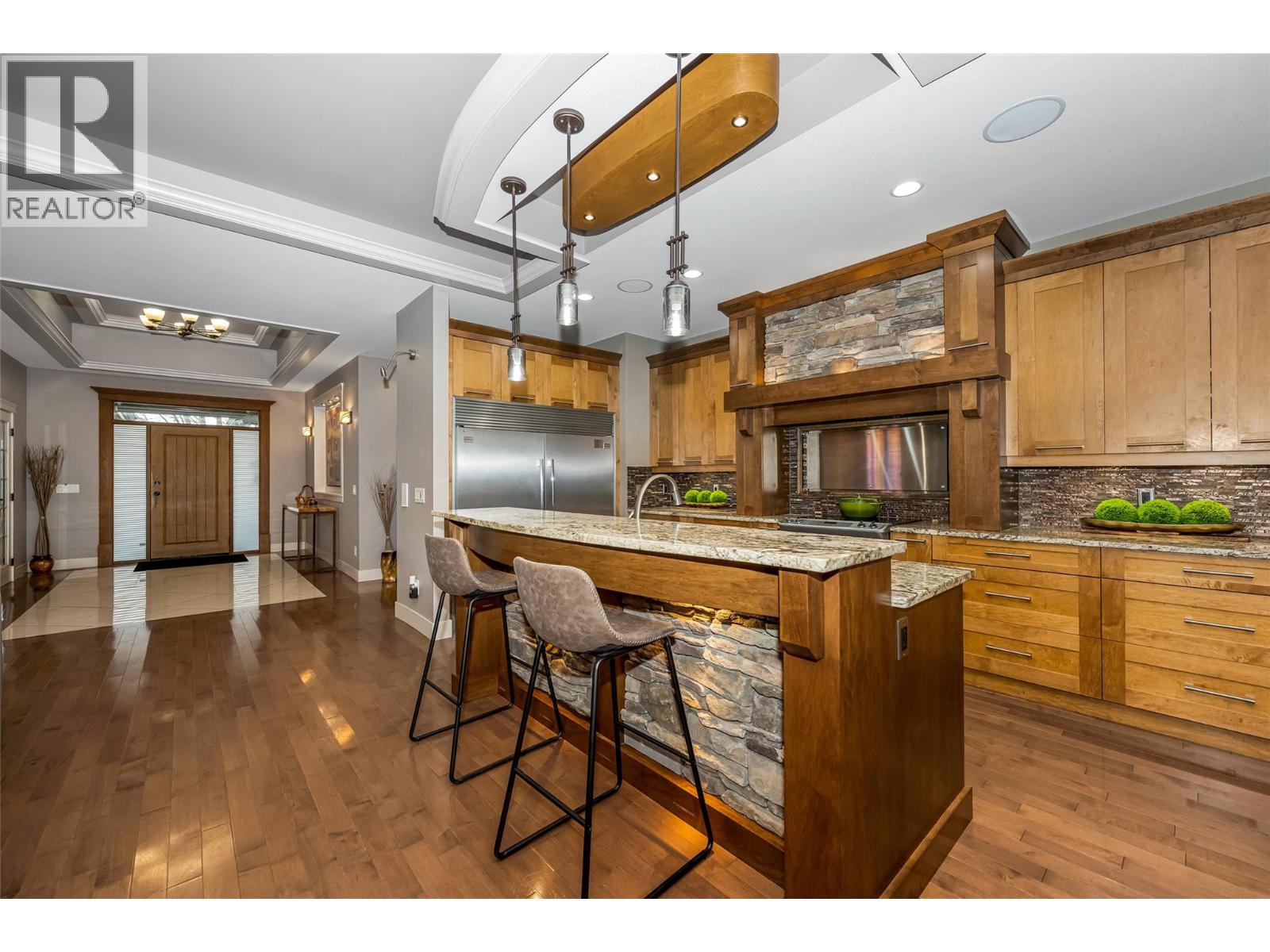  1998 Hidden Ridge Place, Kelowna