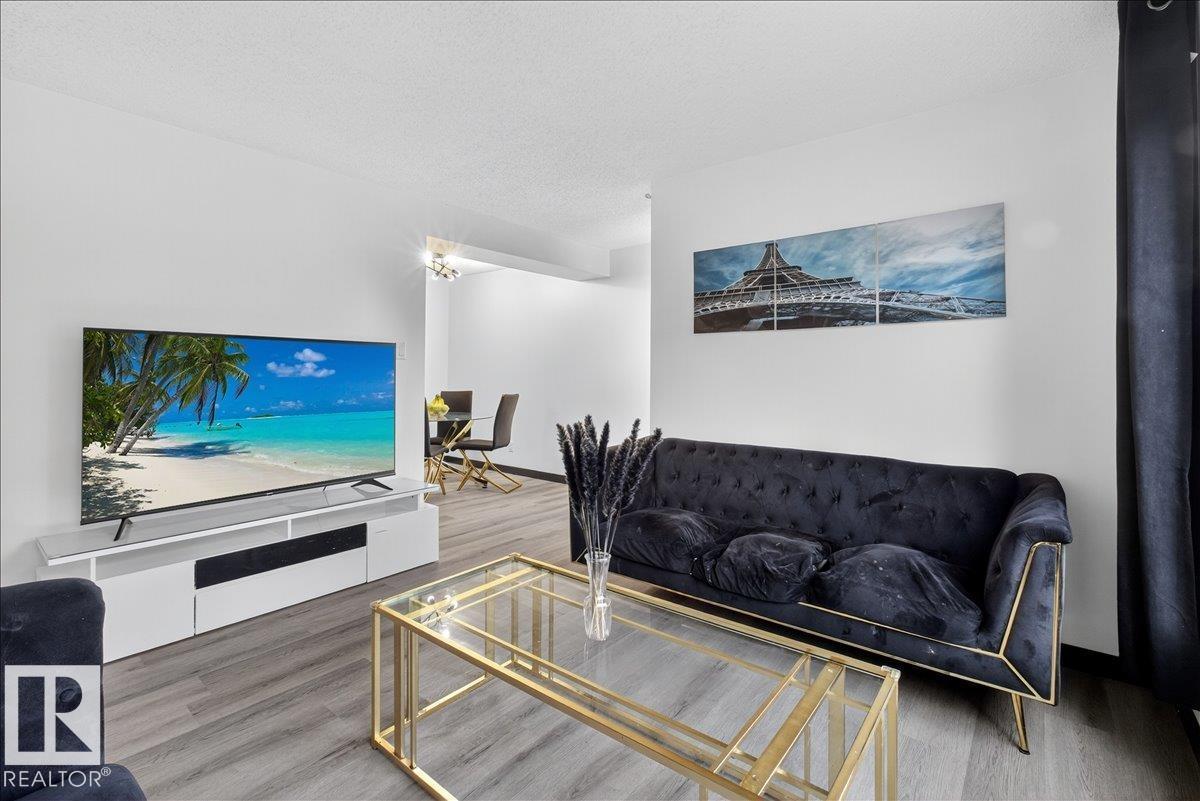 33 AMBERLY CO NW, Edmonton