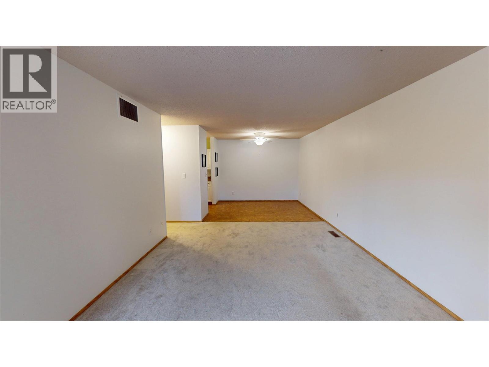 2365 12 Street N Unit# 203, Cranbrook