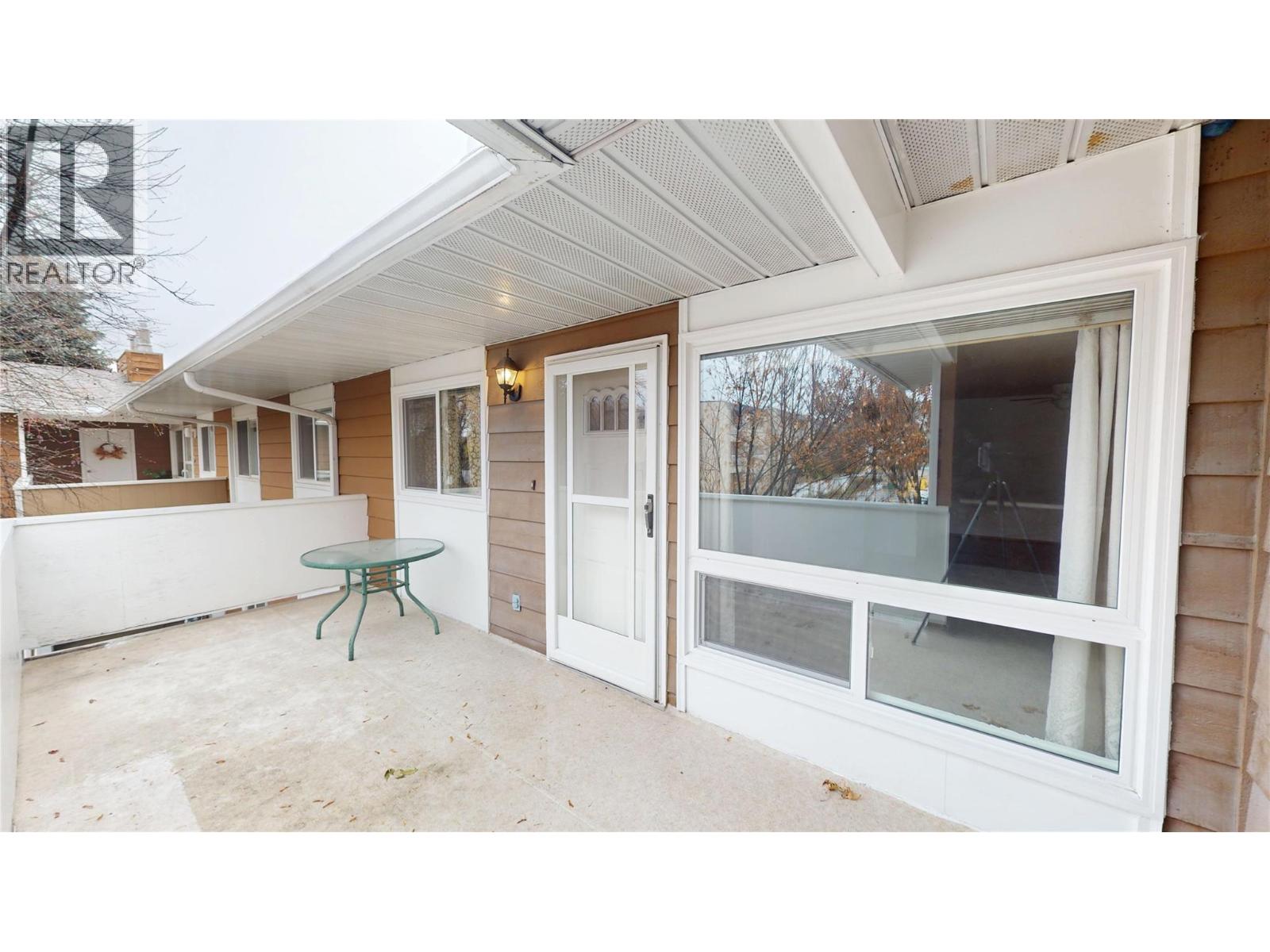 2365 12 Street N Unit# 203, Cranbrook