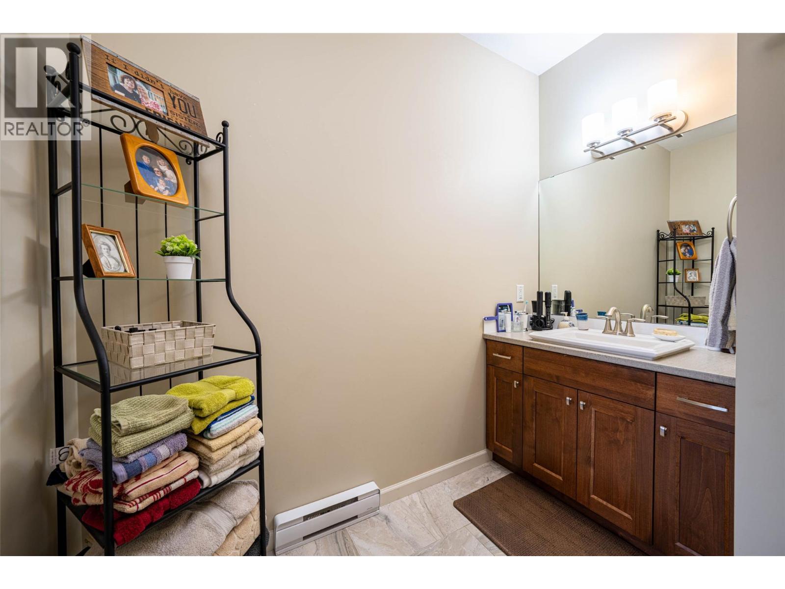 402 3010 35 Street, Vernon