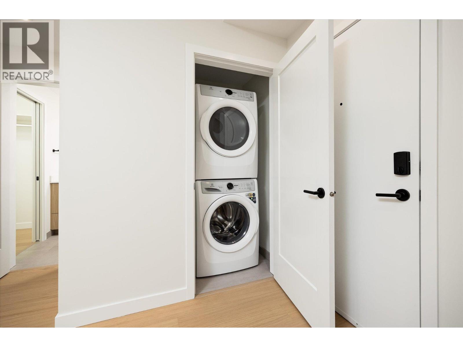 9654 Benchland Drive Unit# 601, Lake Country