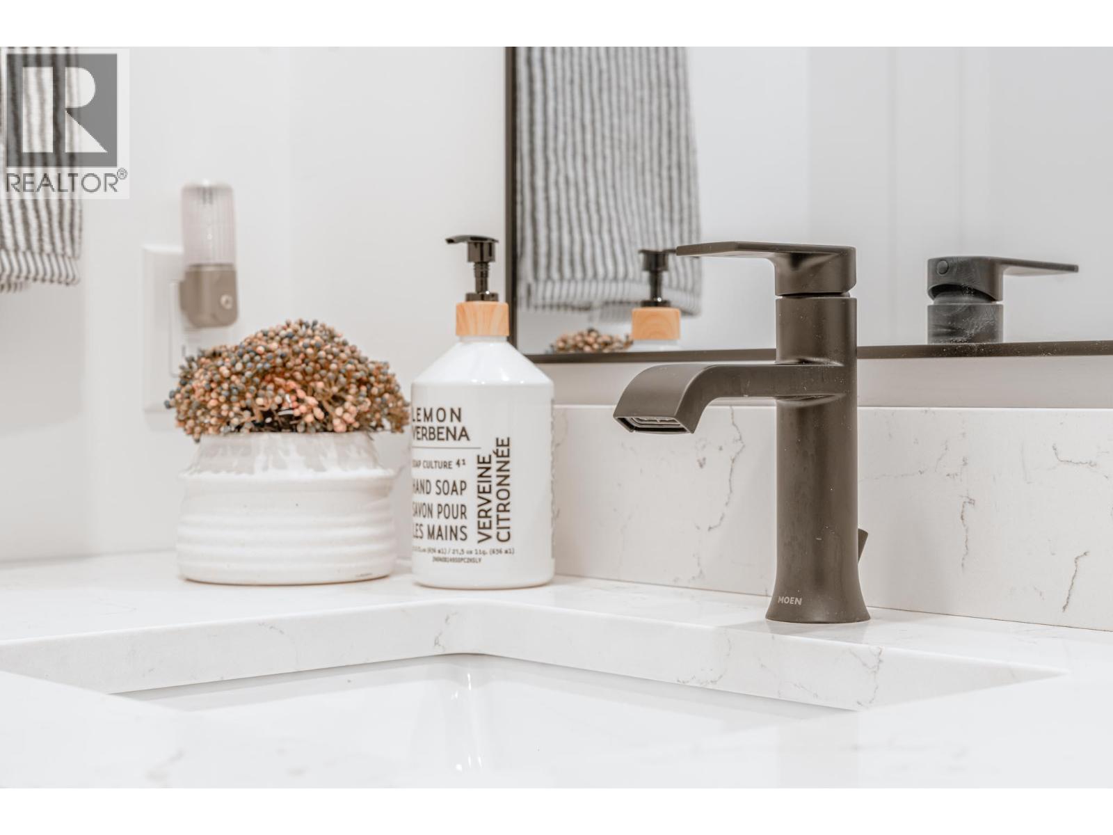 149 Colbeck Road, Revelstoke