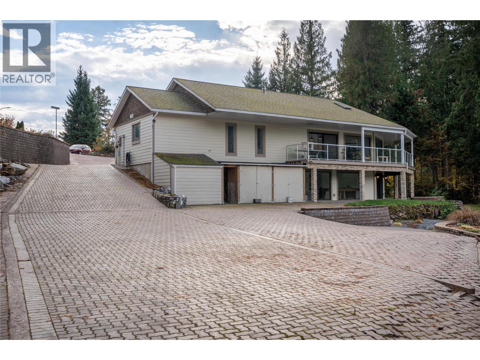 149 Colbeck Road, Revelstoke