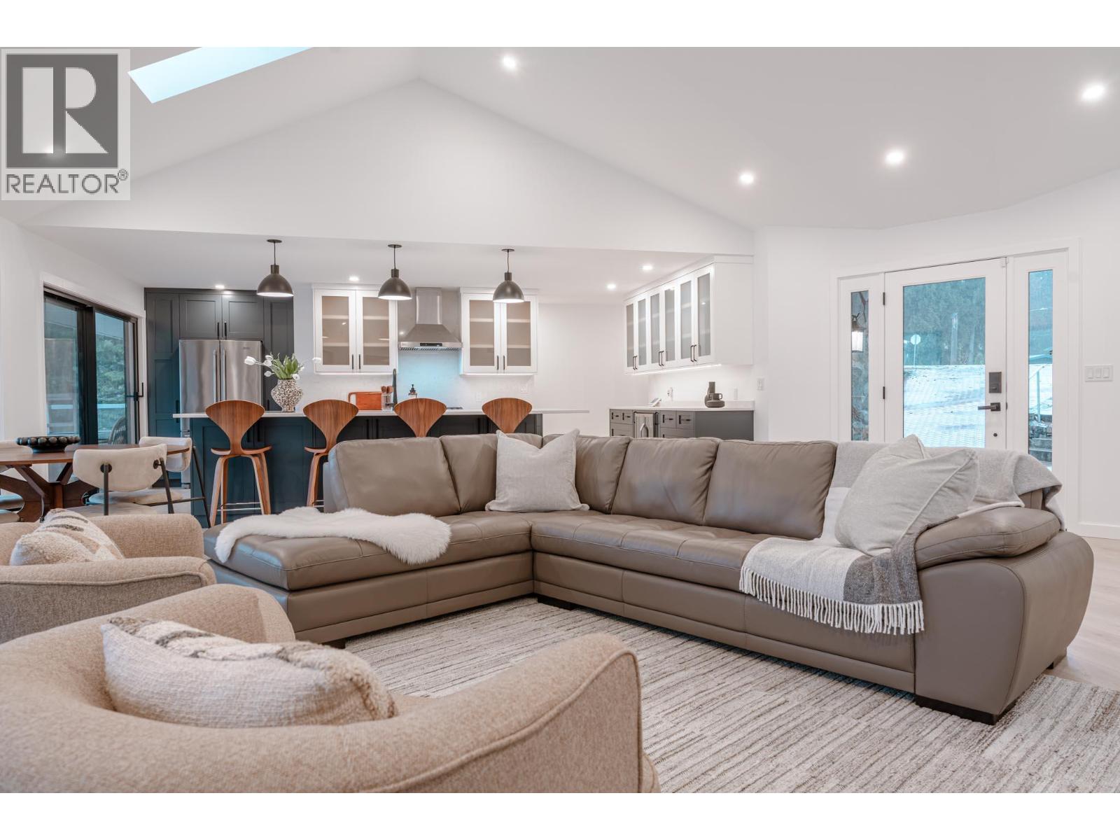 149 Colbeck Road, Revelstoke