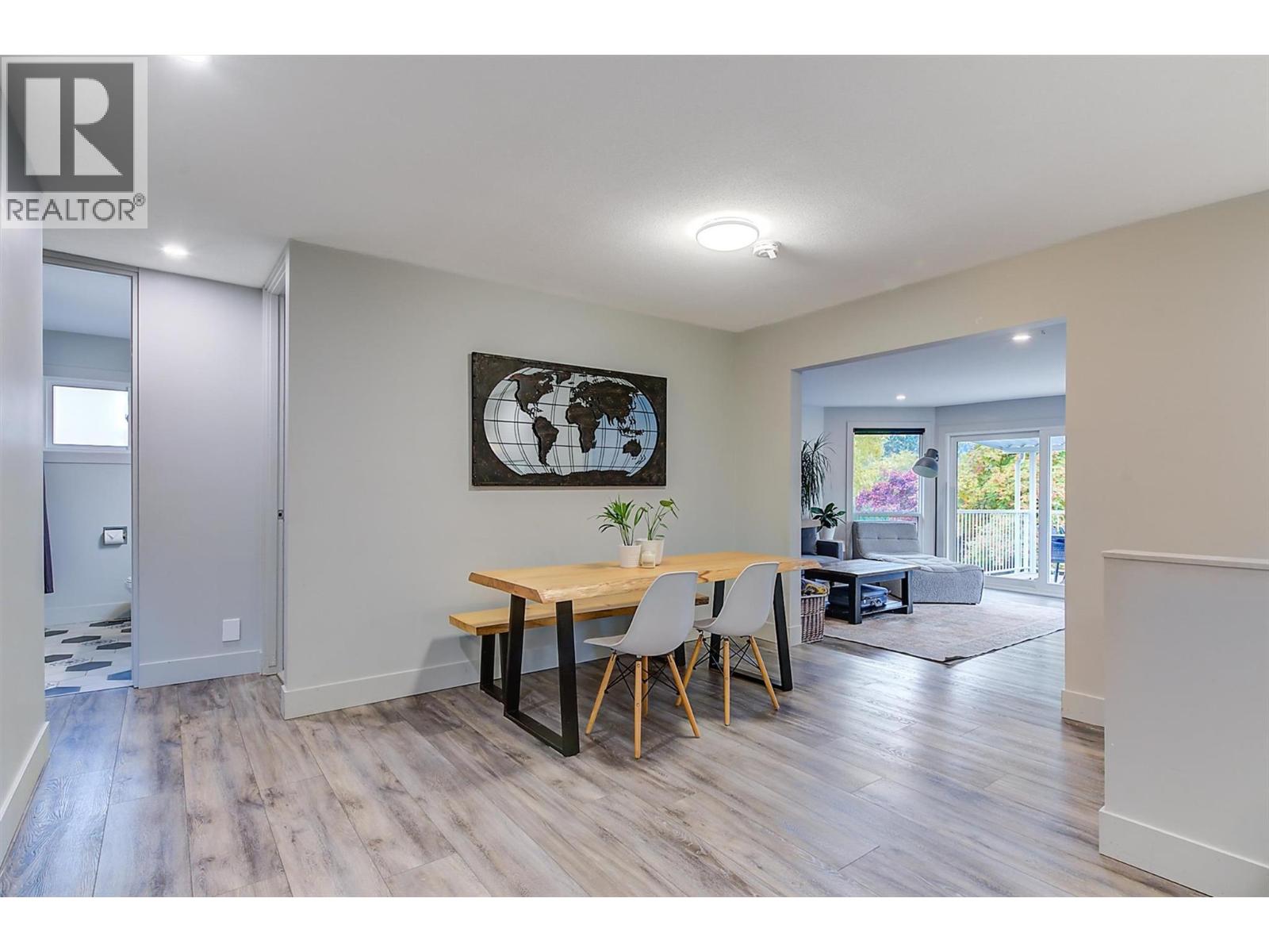  994 Tronson Drive, Kelowna