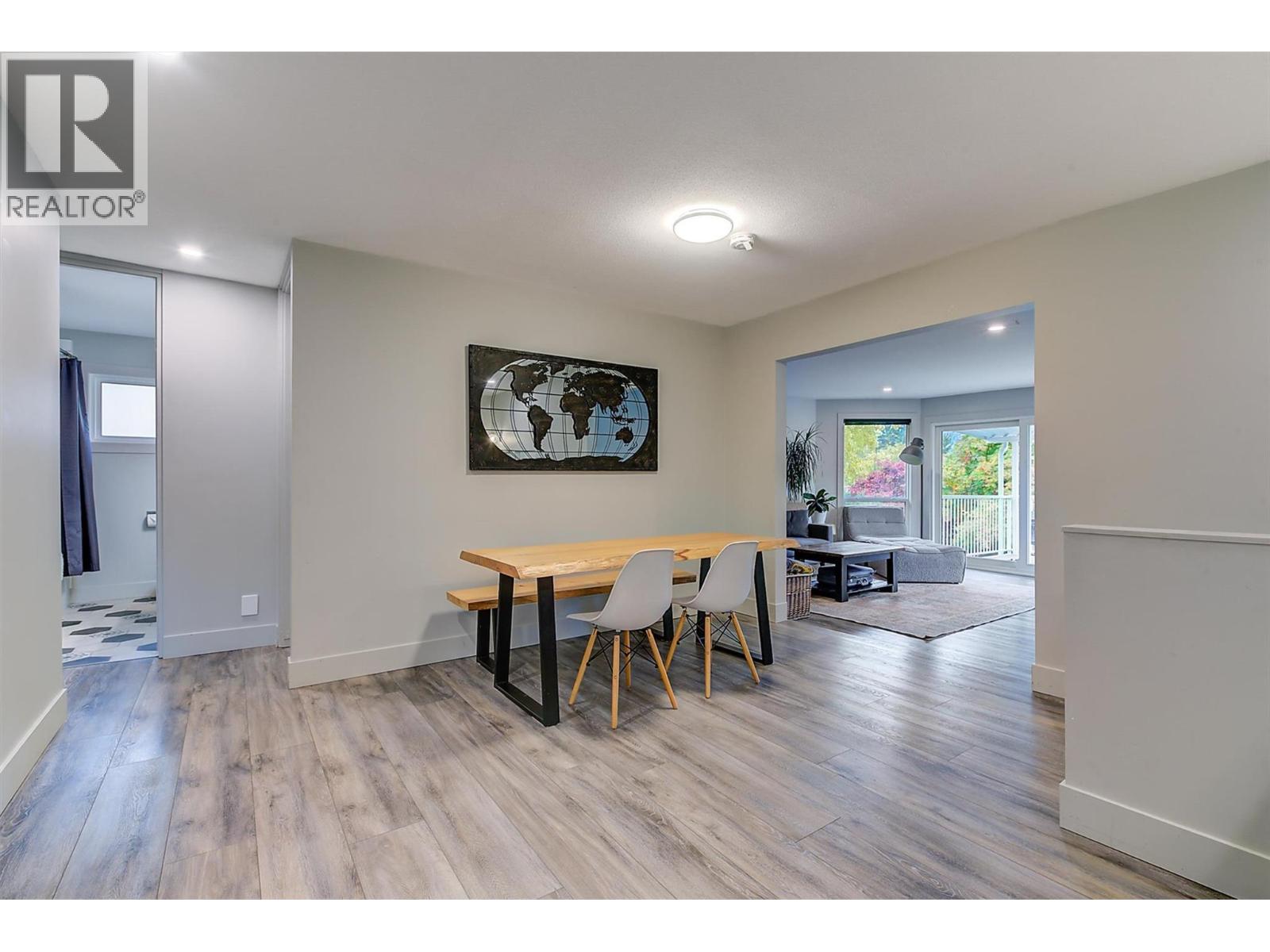  994 Tronson Drive, Kelowna