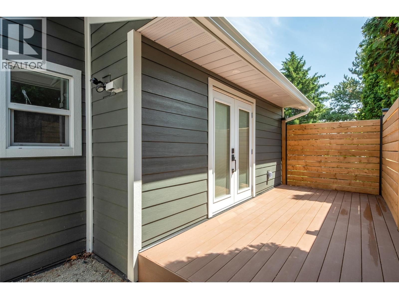  994 Tronson Drive, Kelowna