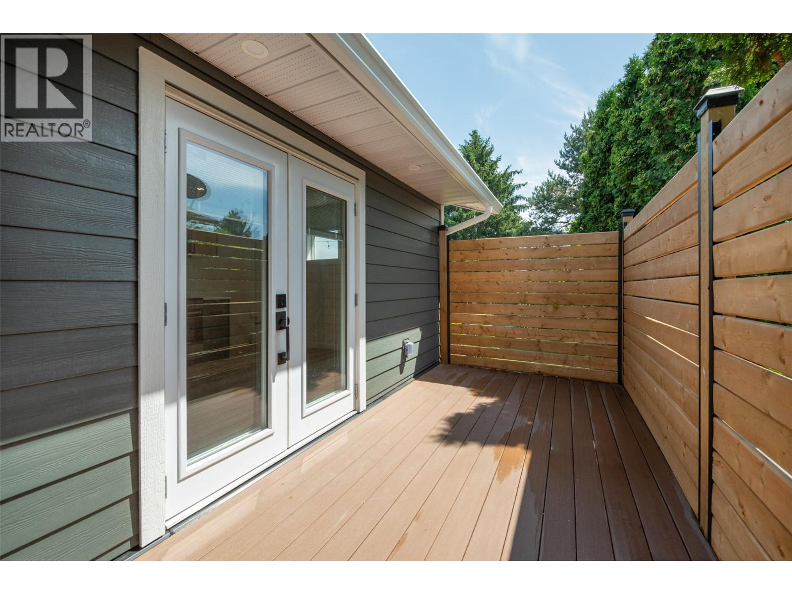  994 Tronson Drive, Kelowna