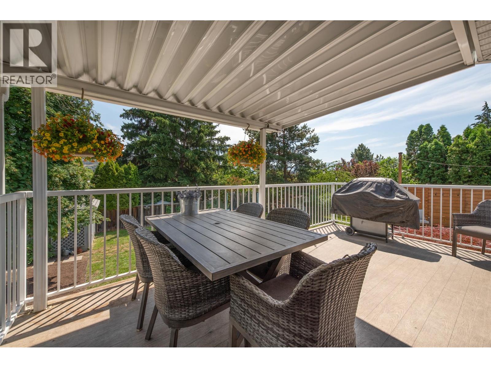  994 Tronson Drive, Kelowna