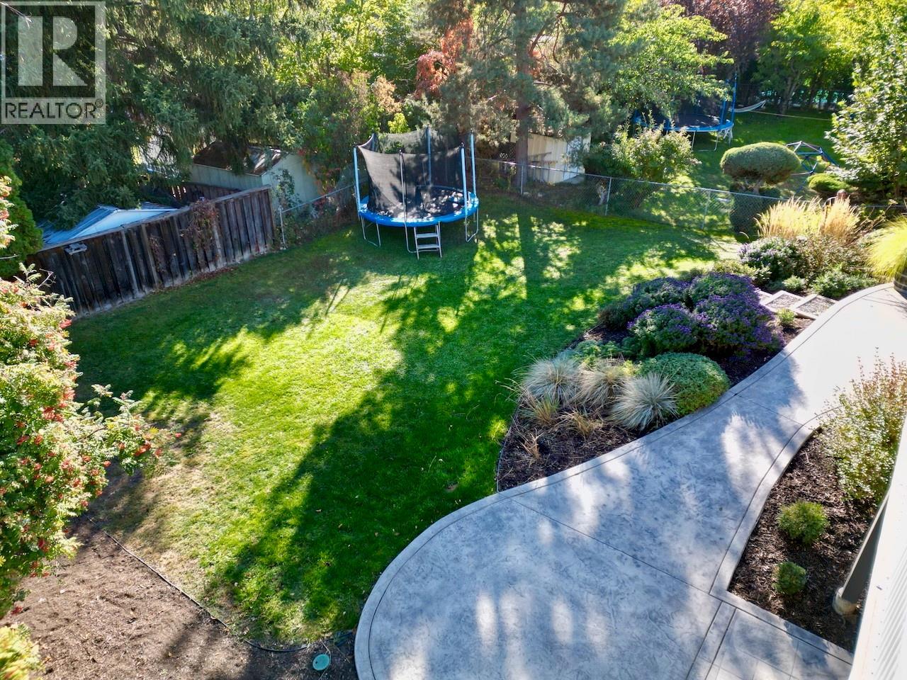  994 Tronson Drive, Kelowna