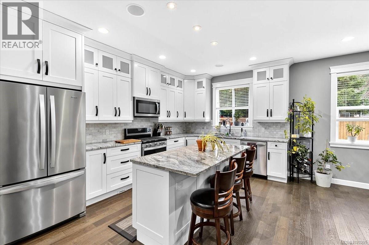 5548 Woodland Cres W, Port Alberni