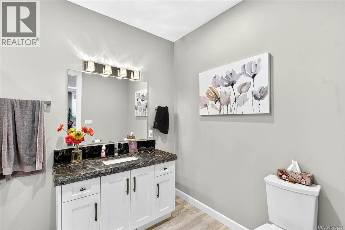 5548 Woodland Cres W, Port Alberni