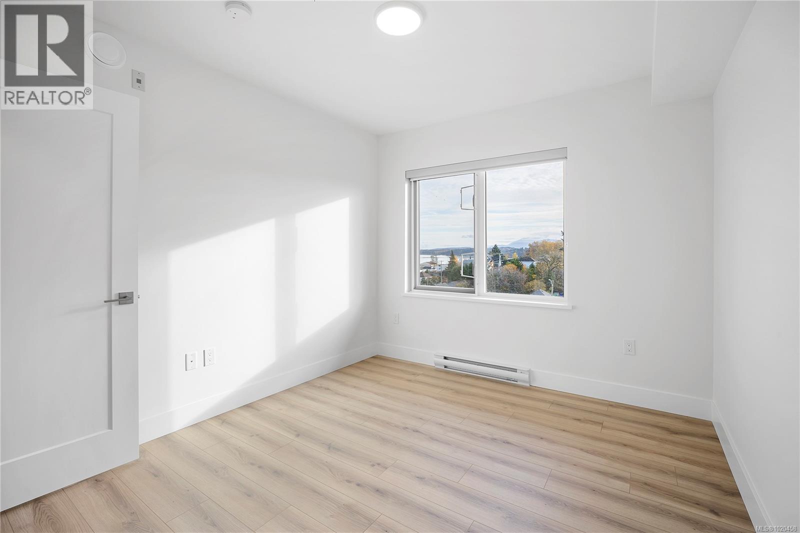 505 45 Haliburton St, Nanaimo