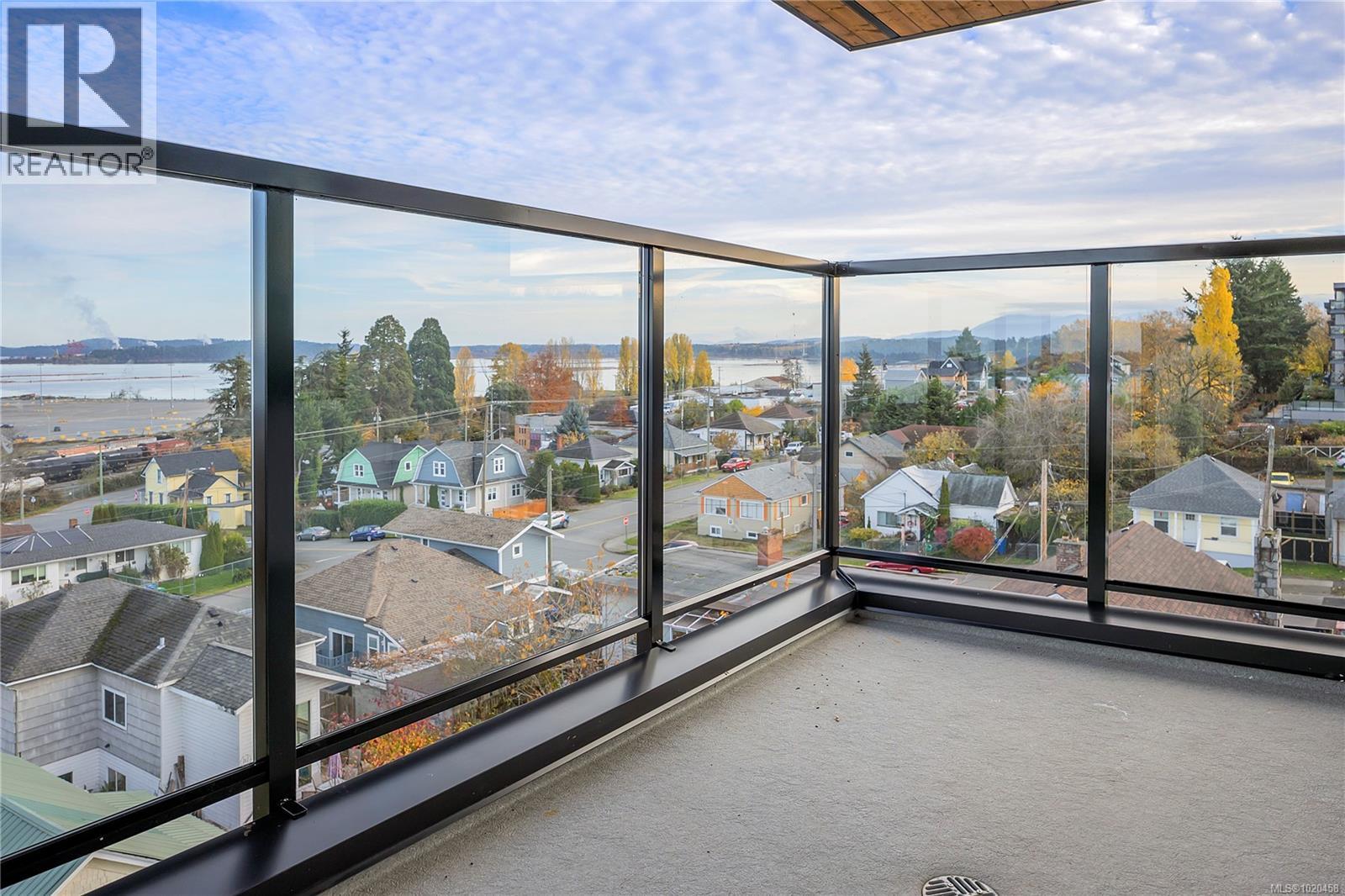 505 45 Haliburton St, Nanaimo