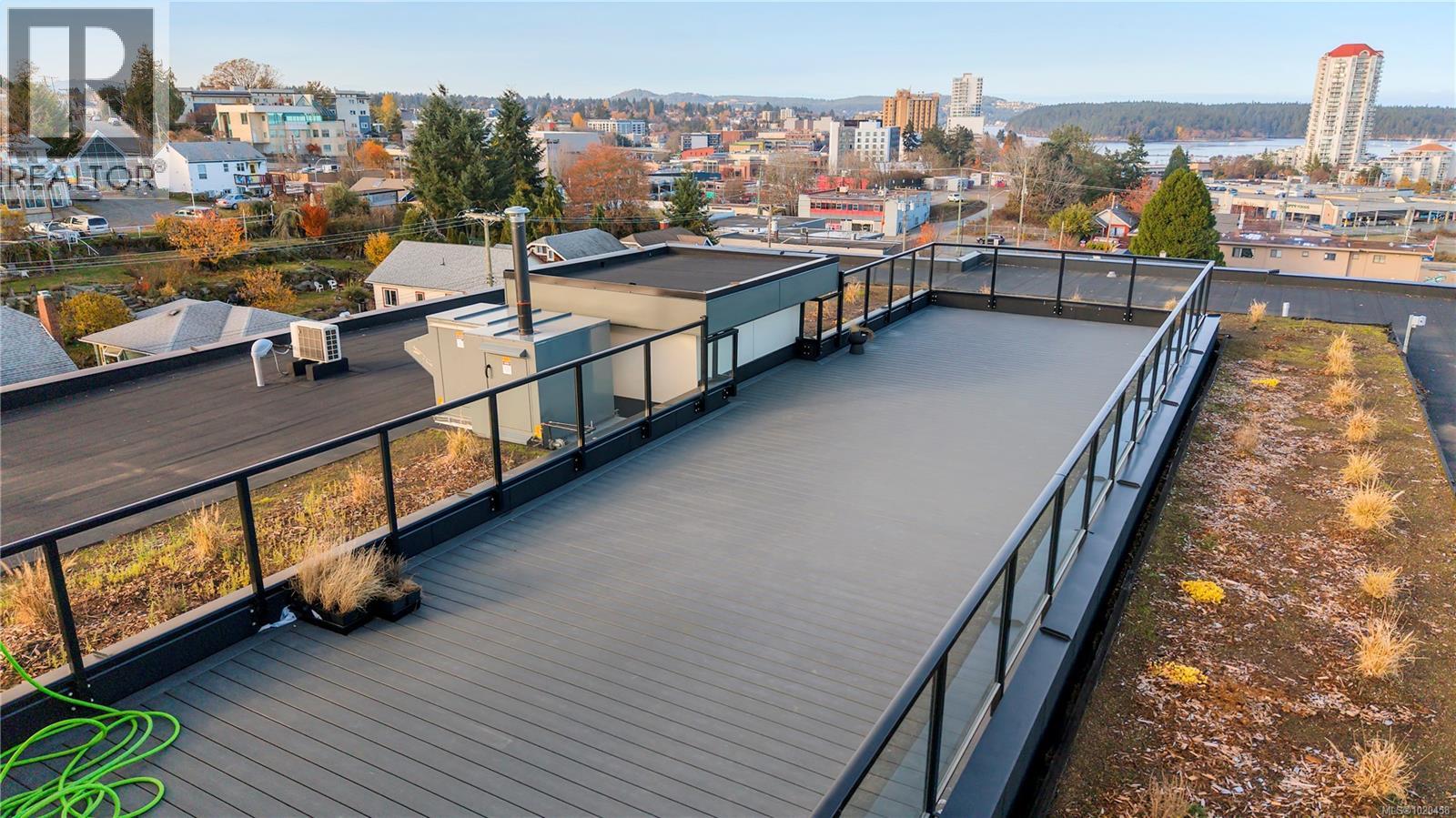 505 45 Haliburton St, Nanaimo