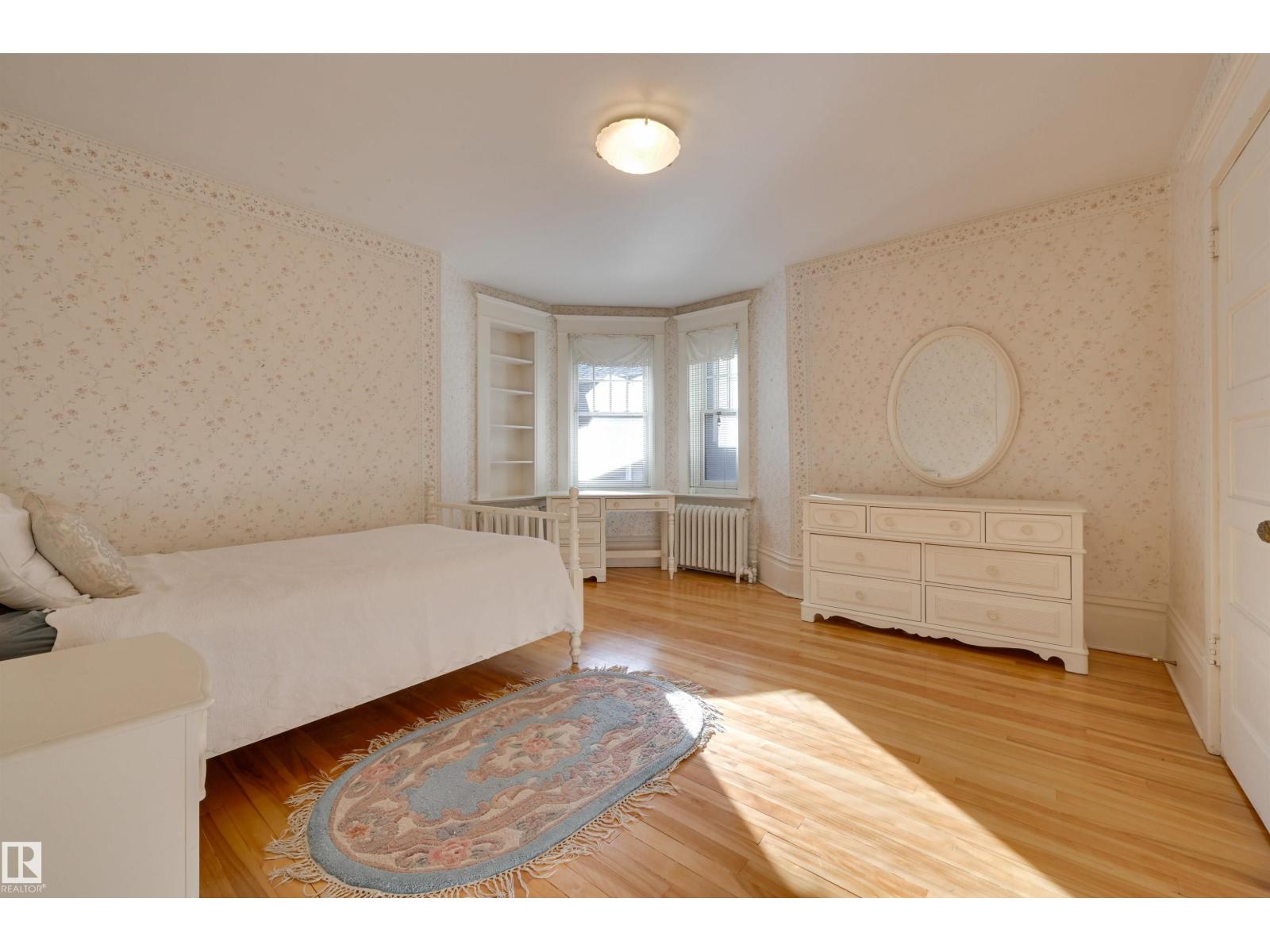 10317 VILLA AV NW, Edmonton