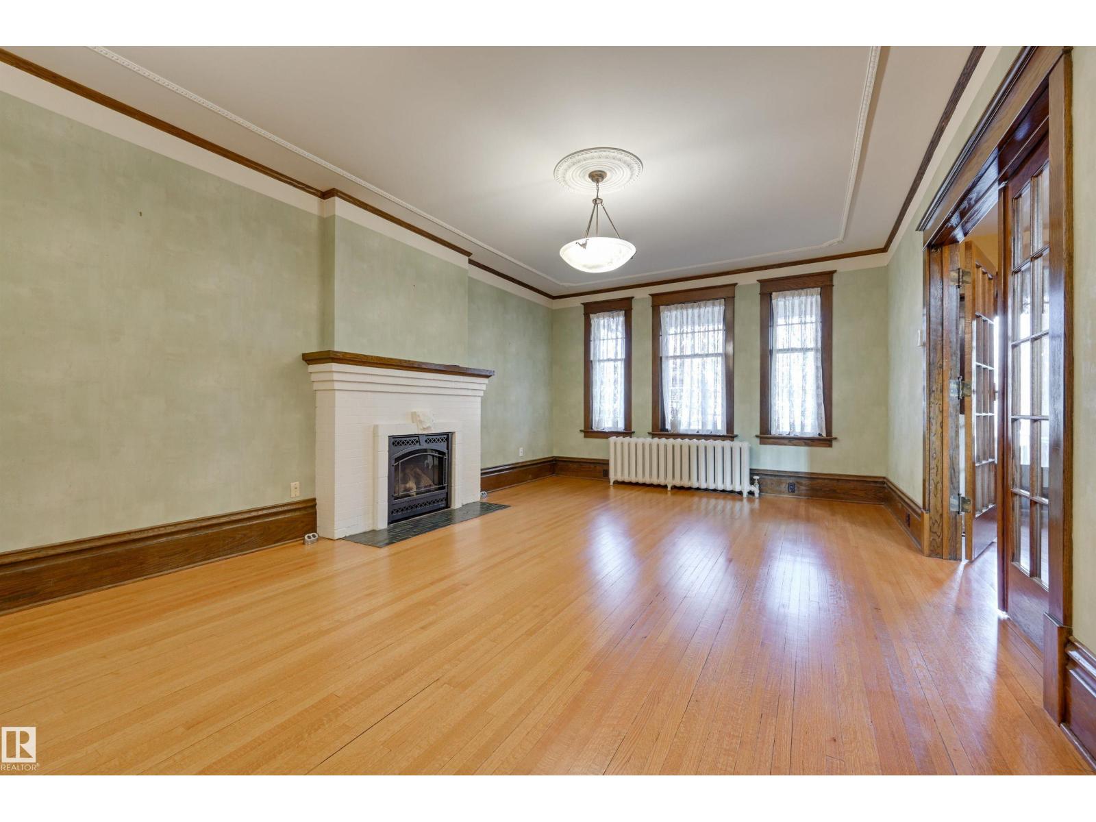 10317 VILLA AV NW, Edmonton