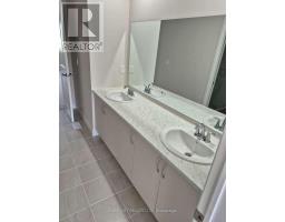 Bathroom - 244 O'neil Street, Peterborough, ON K9K0H1 Photo 9