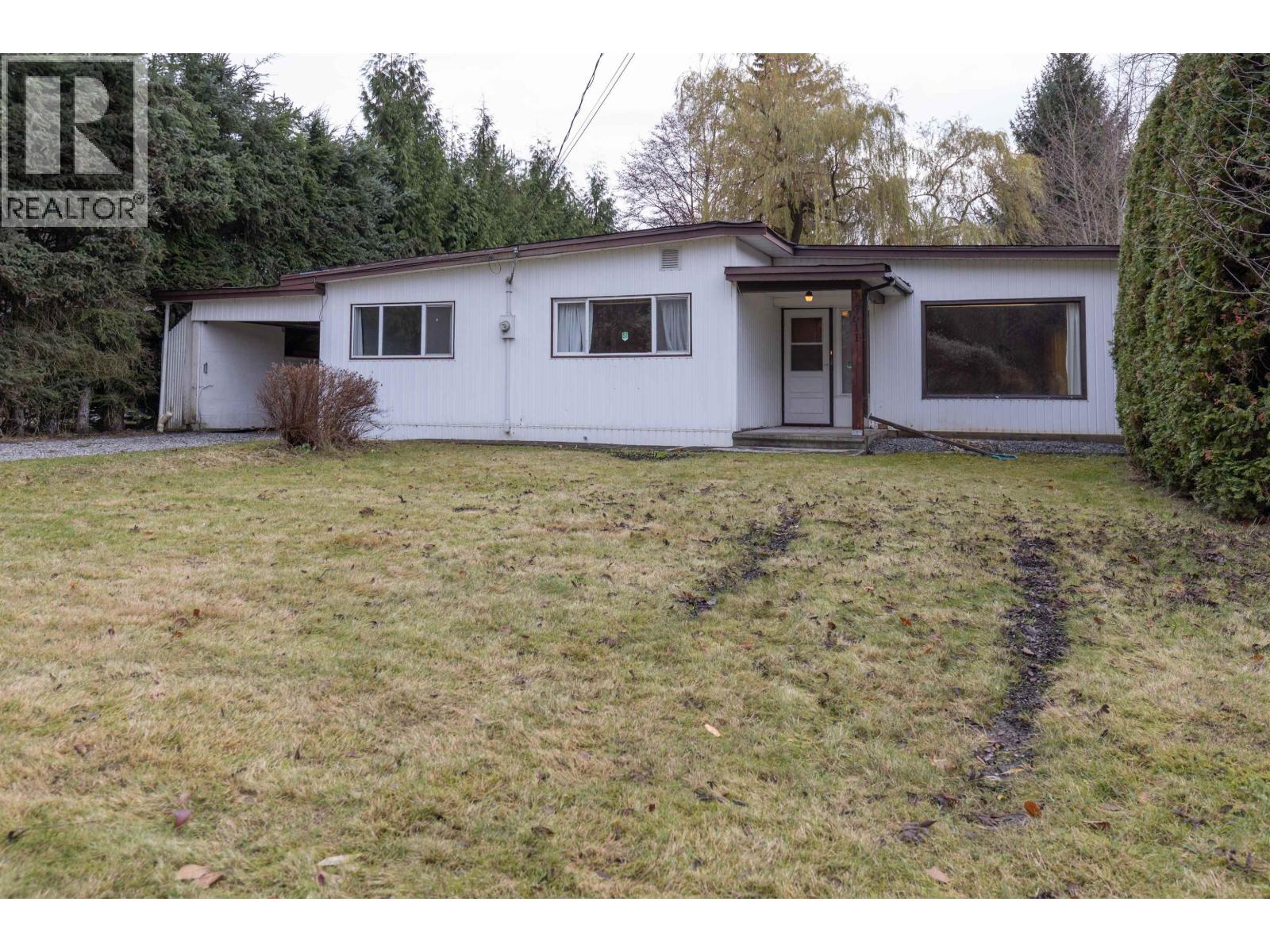 4611 MCCONNELL Avenue, Terrace