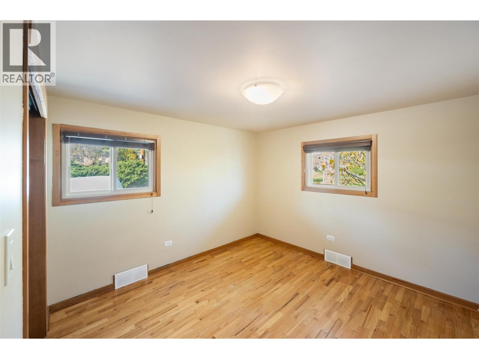  901 Newton Drive, Penticton