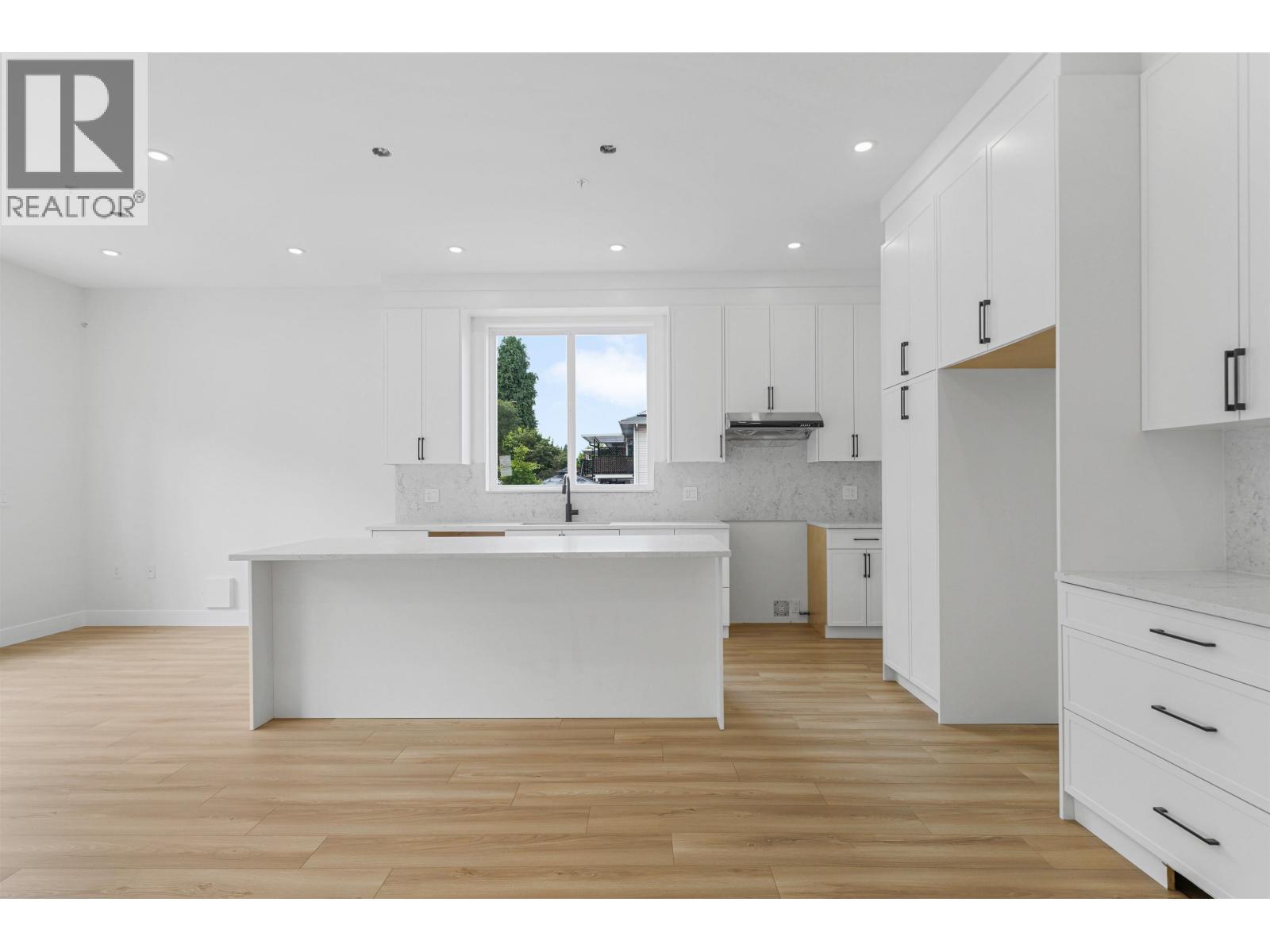 19098 DOERKSEN DRIVE, Pitt Meadows