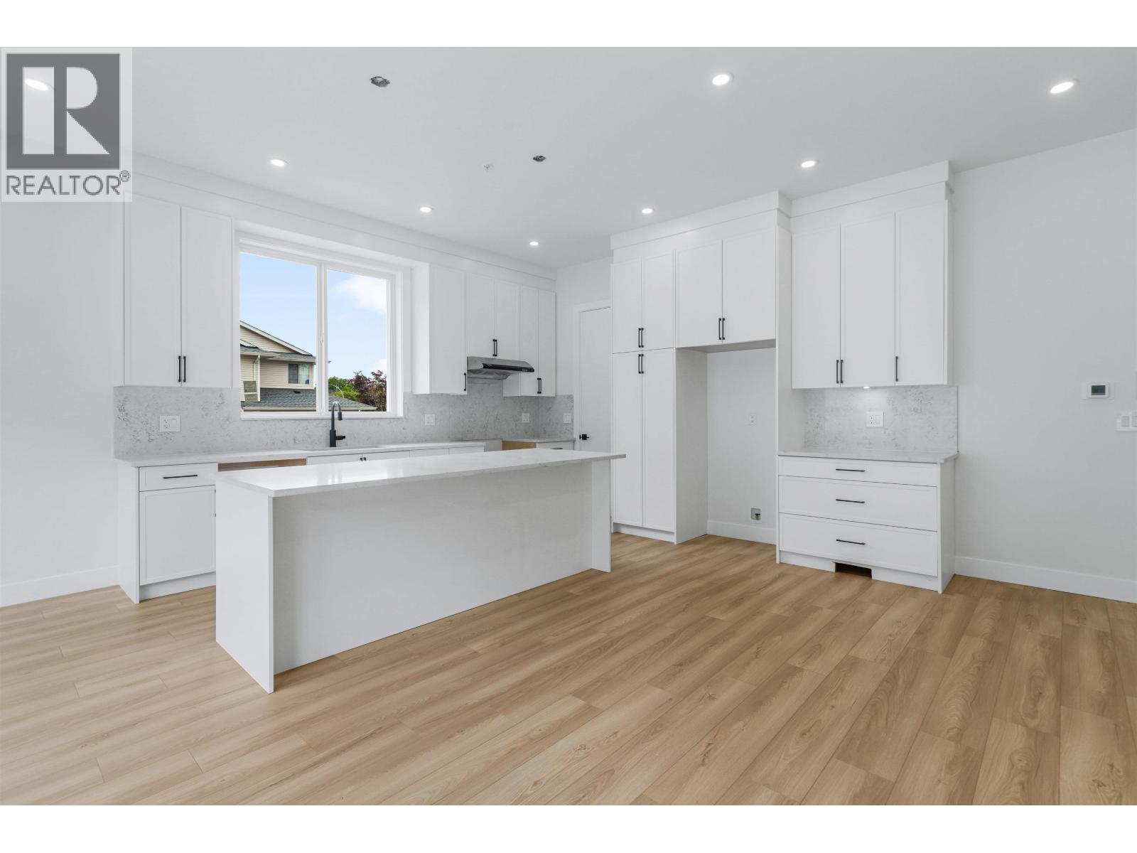 19098 DOERKSEN DRIVE, Pitt Meadows