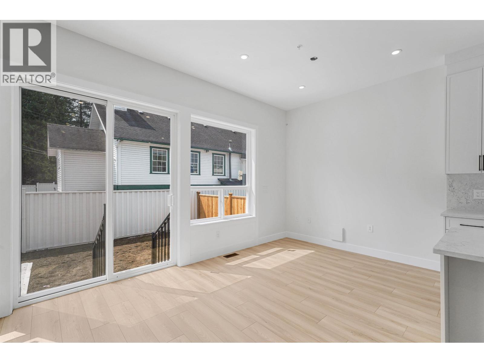 19098 DOERKSEN DRIVE, Pitt Meadows