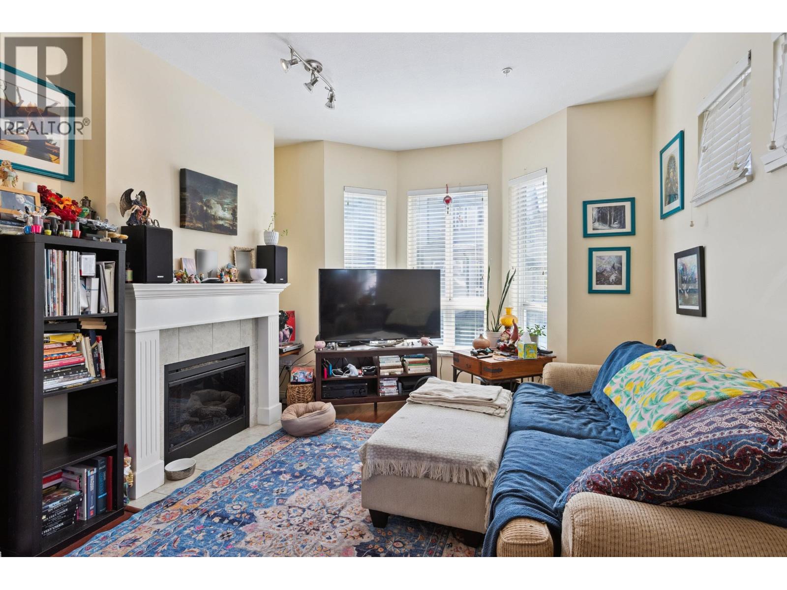 4 160 PEMBINA STREET, New Westminster