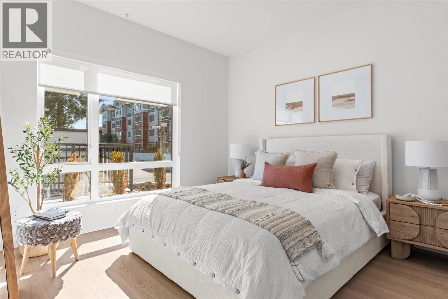 101 2277 HAWTHORNE AVENUE, Port Coquitlam