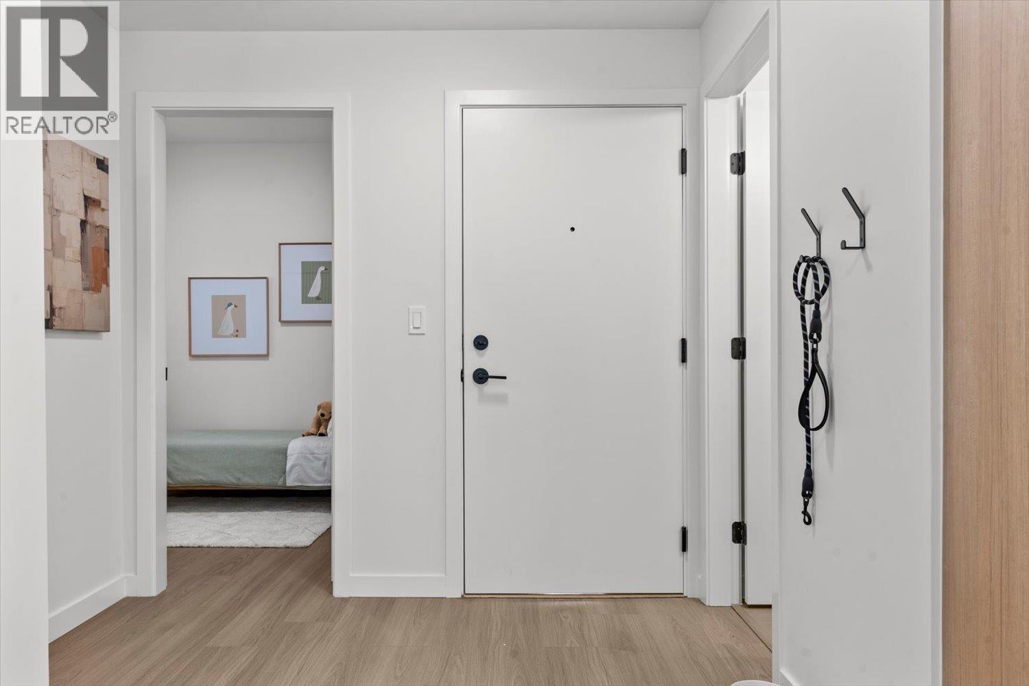 101 2277 HAWTHORNE AVENUE, Port Coquitlam