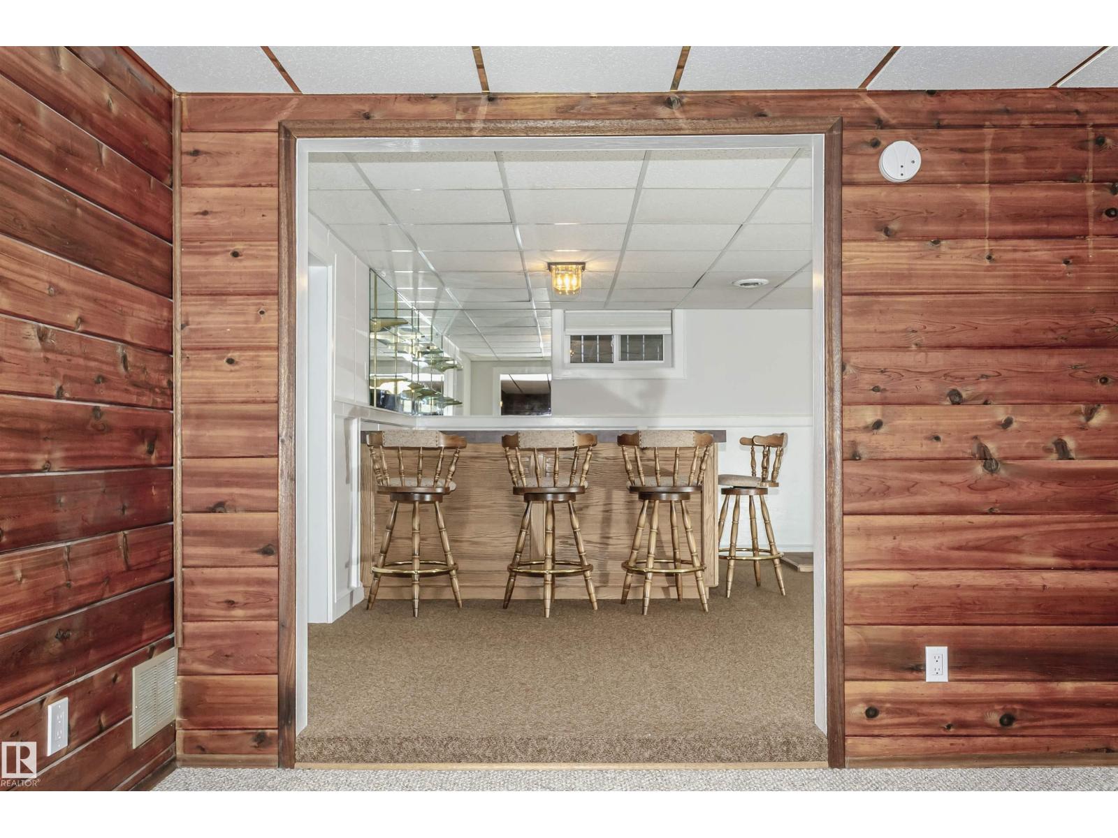 5403 102 AV NW, Edmonton